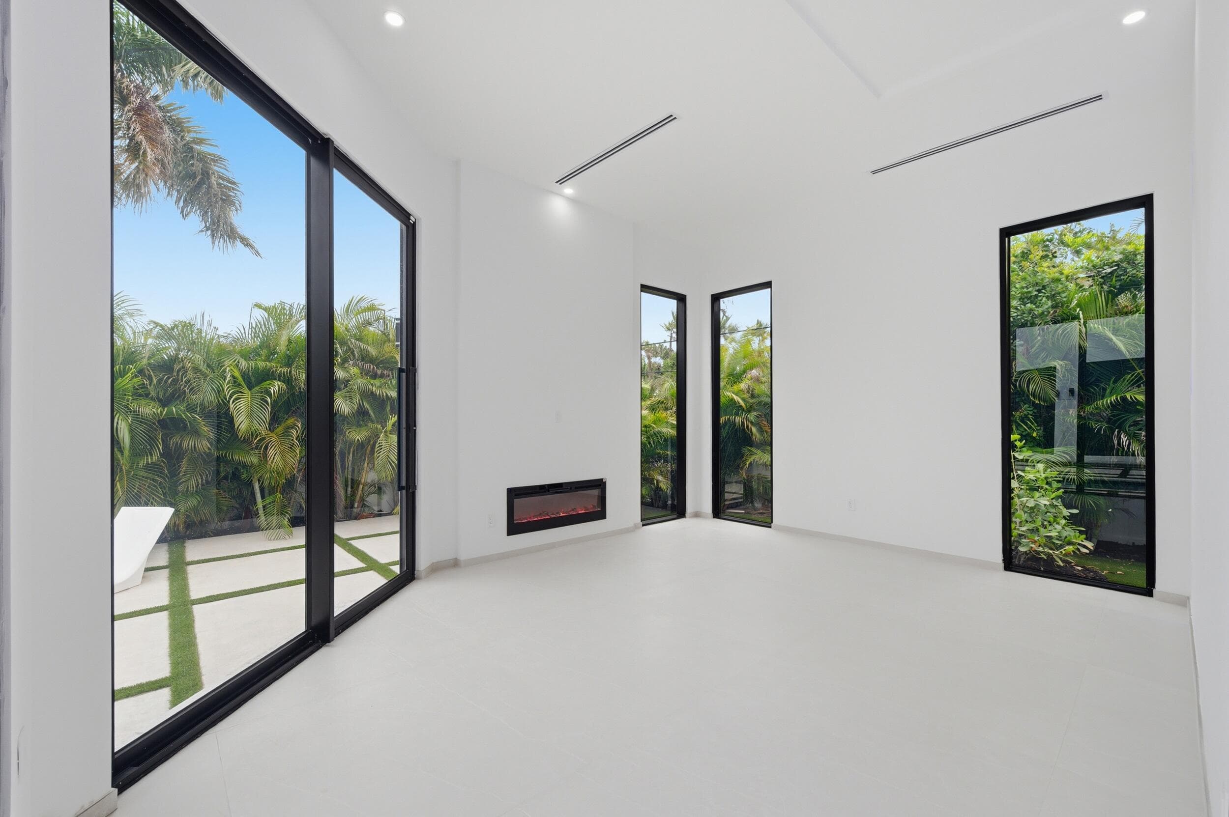 1629 NE 1st Avenue, Fort Lauderdale, FL 33305 32