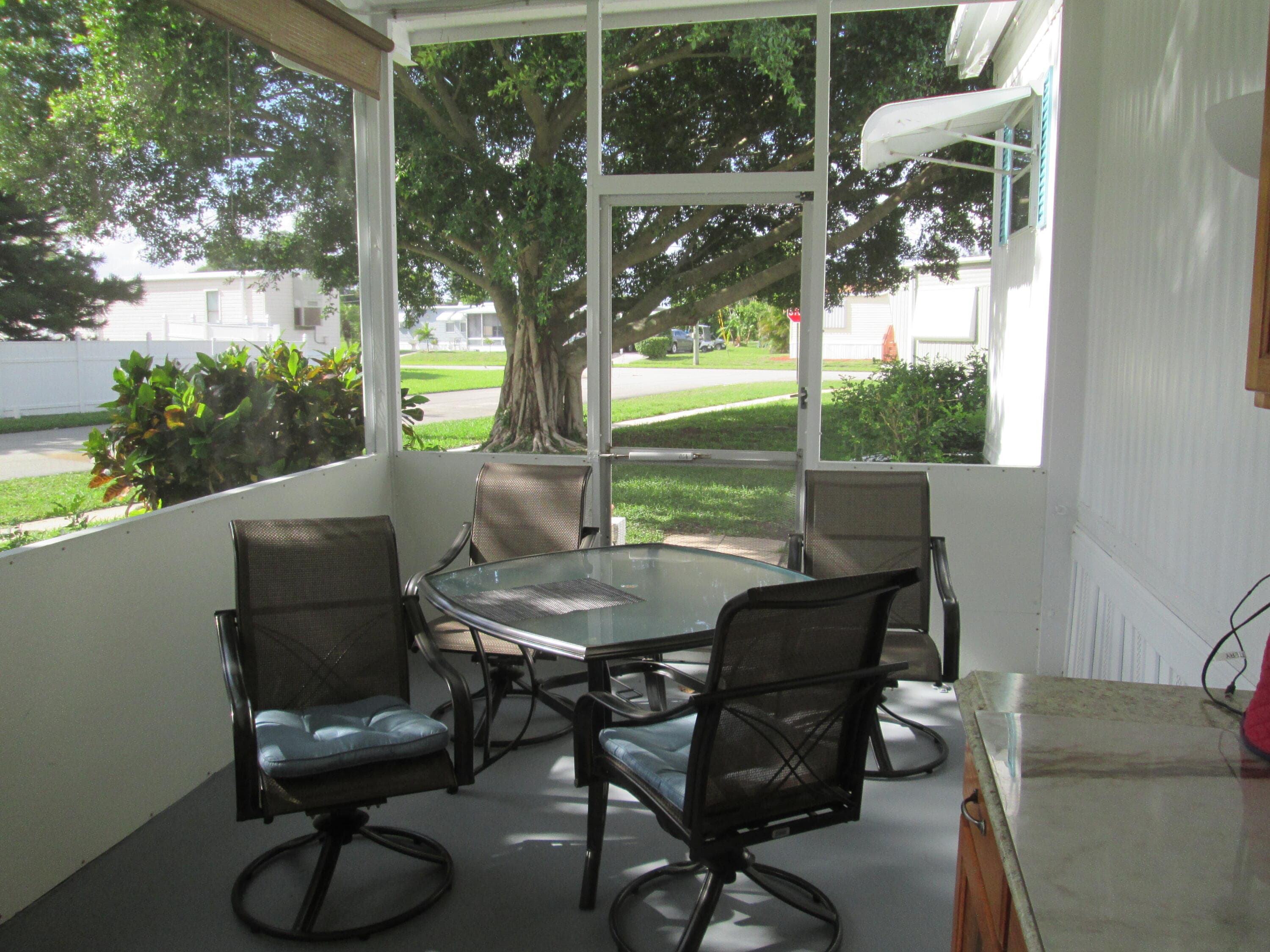 4261 Meadow View Drive, Boynton Beach, FL 33436 29
