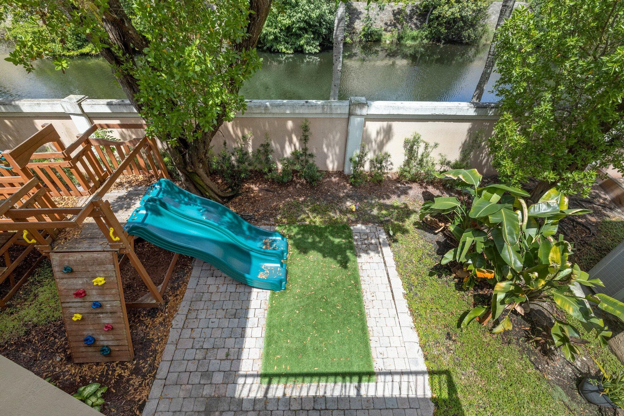648 NW 127th Avenue, Coral Springs, FL 33071 34