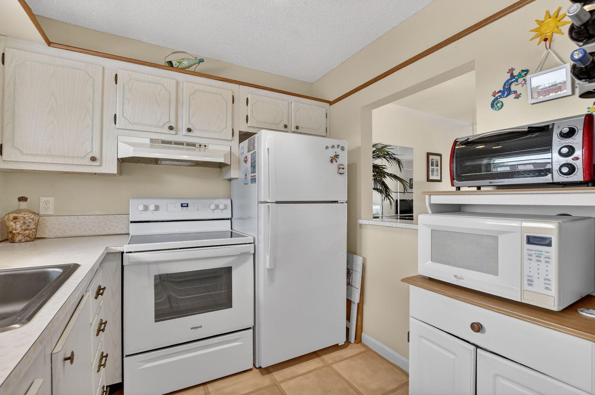 9855 Sandalfoot Boulevard Apt 317, Boca Raton, FL 33428 12