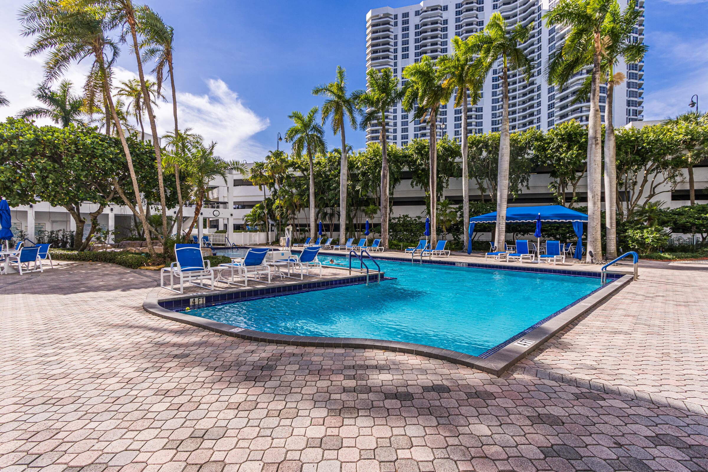 3600 Mystic Pointe Drive Ph16, Aventura, FL 33180 55