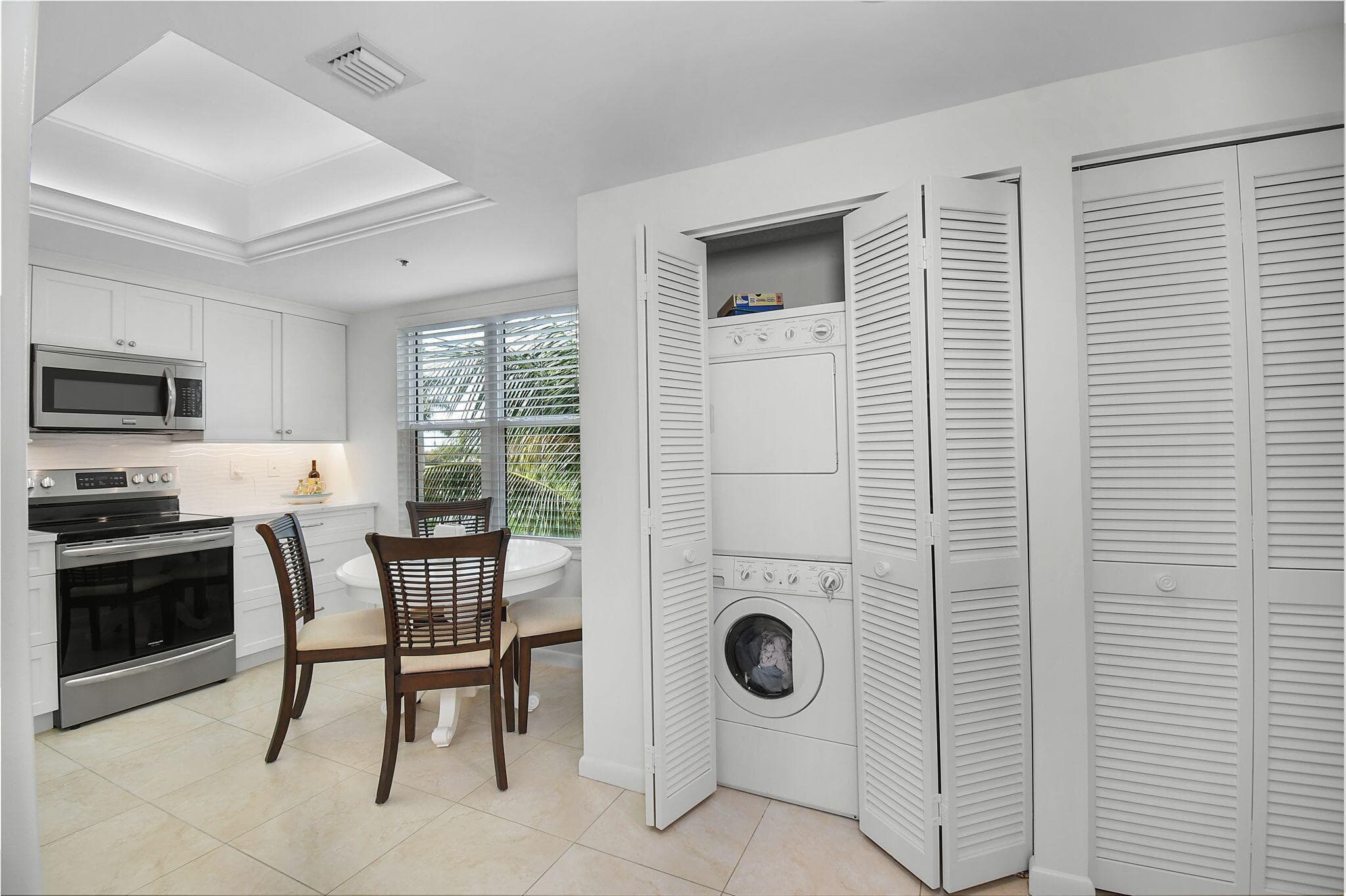 221 NE Plantation Road 316, Hutchinson Island, FL 34996 19