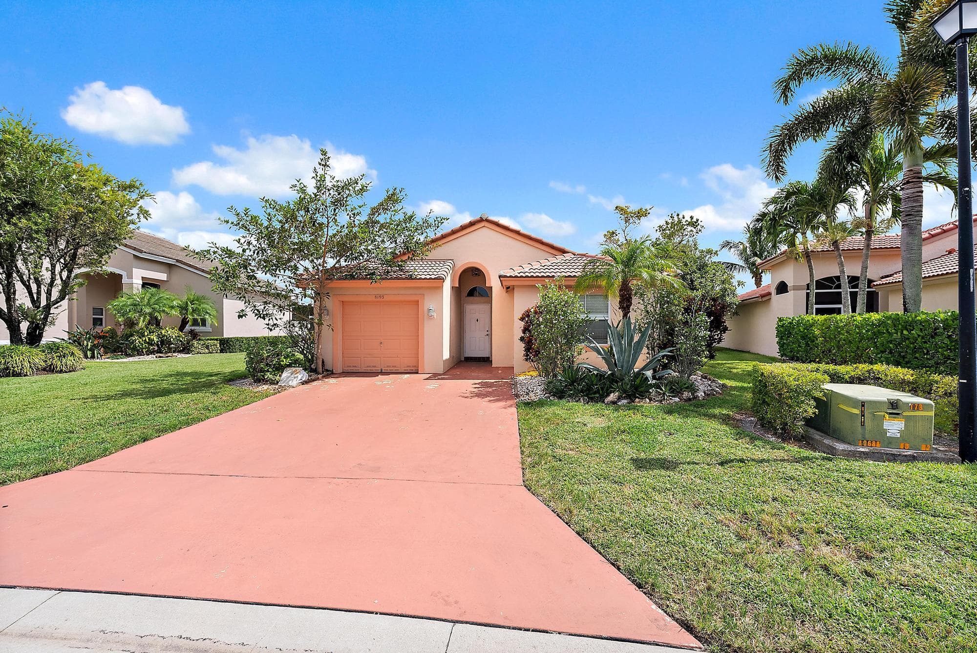 8193 Pelican Harbour Drive, Lake Worth, FL 33467 2