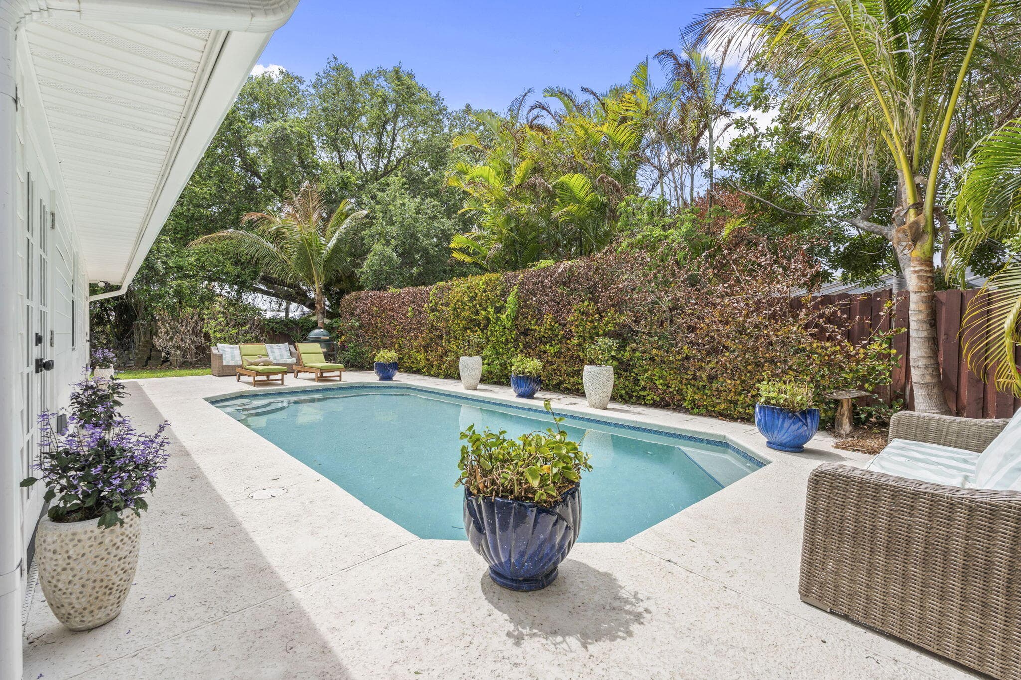 1904 NE Avenida Dracaena, Jensen Beach, FL 34957 26