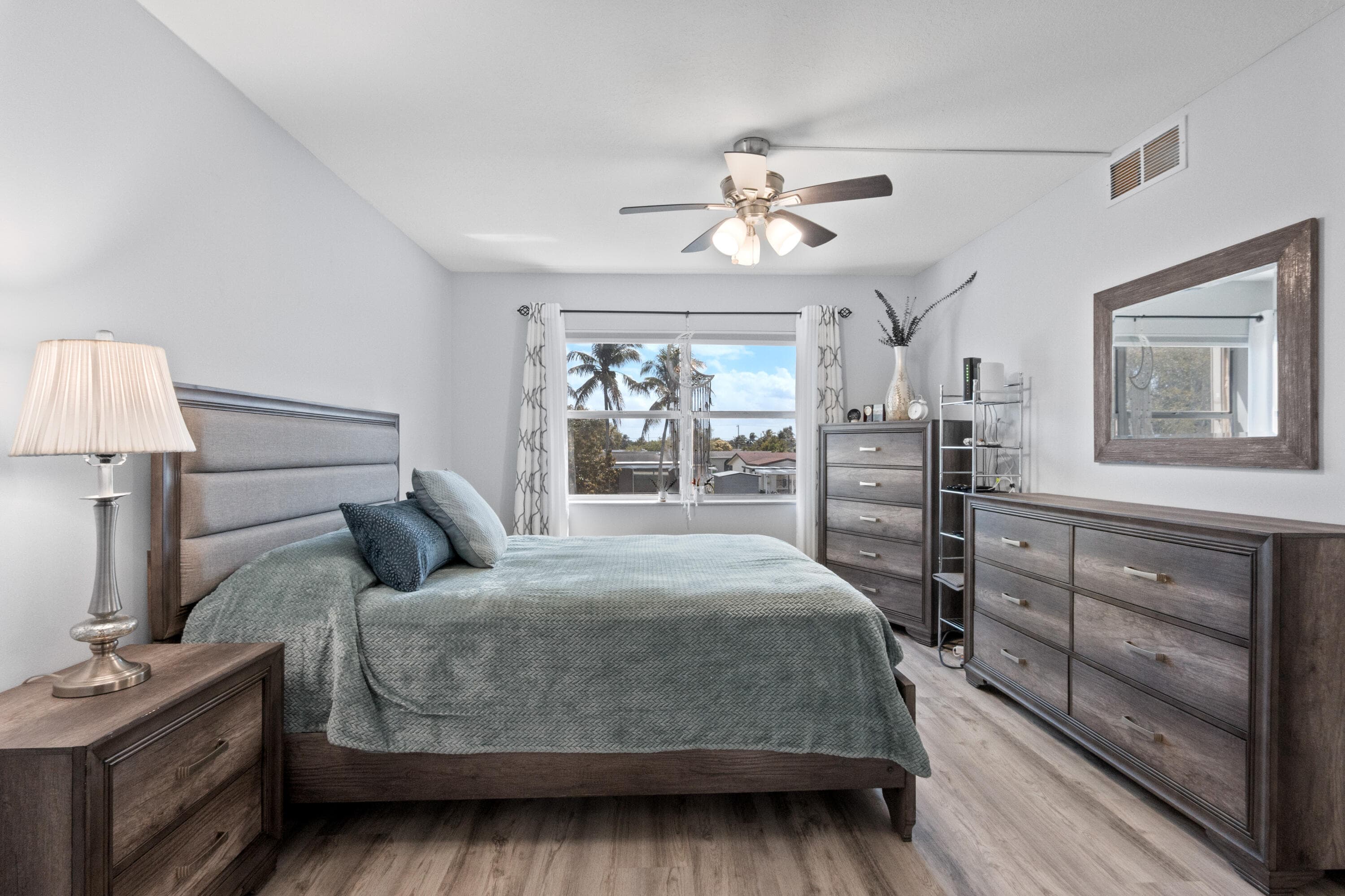 9350 Sunrise Lakes Boulevard 205, Sunrise, FL 33322 13