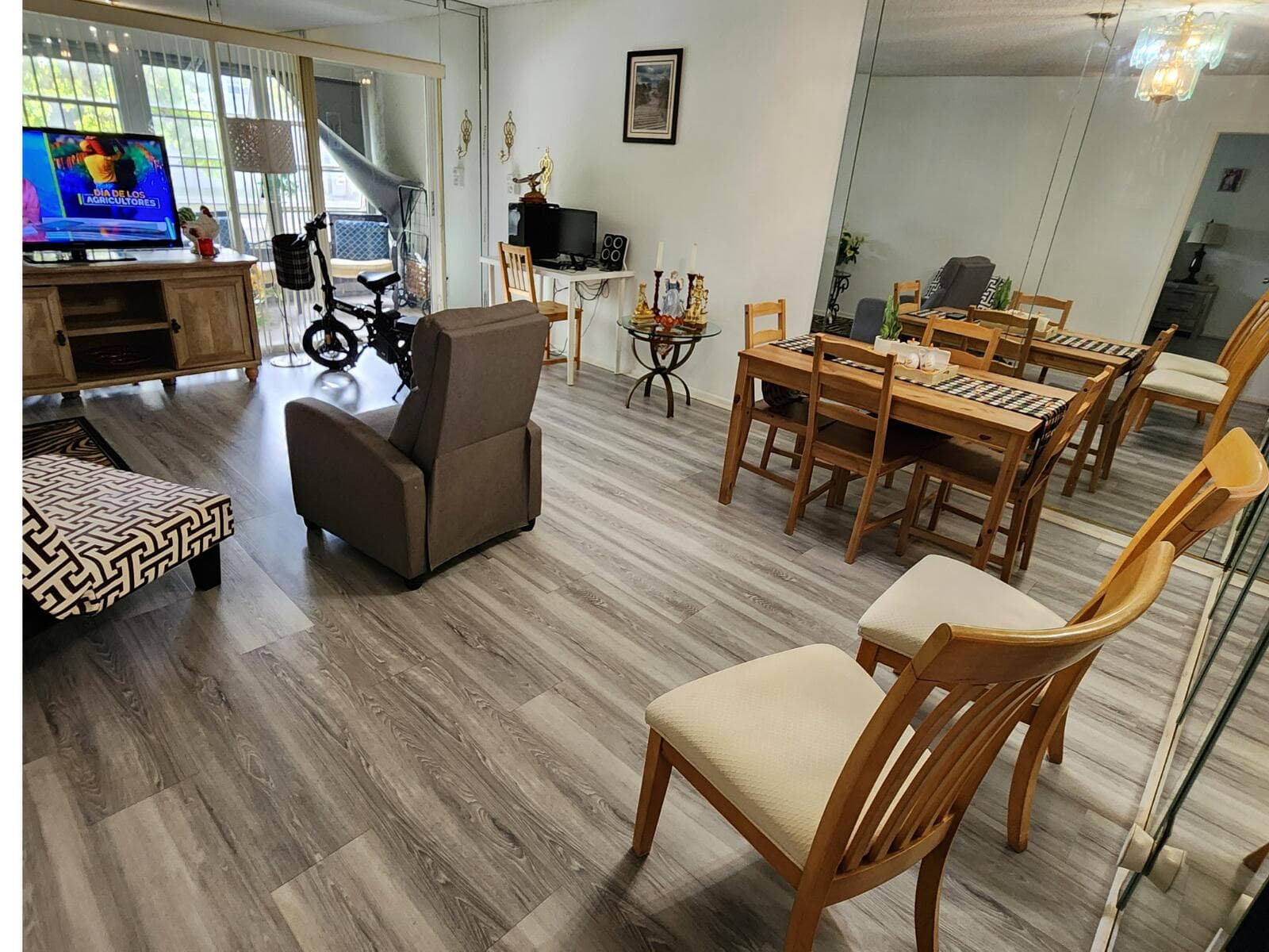 8842 W Mcnab Road 205, Tamarac, FL 33321 9