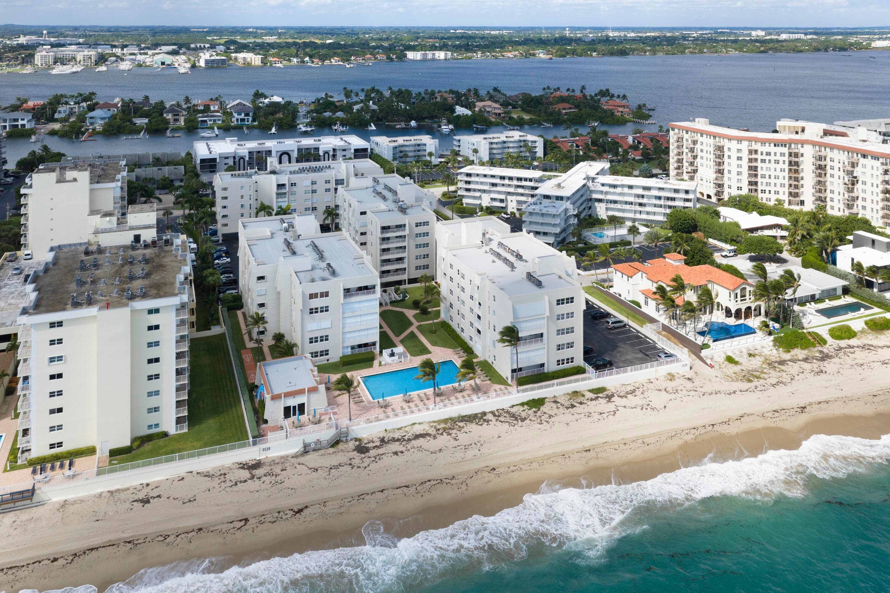 3520 S Ocean Boulevard H502, South Palm Beach, FL 33480 28