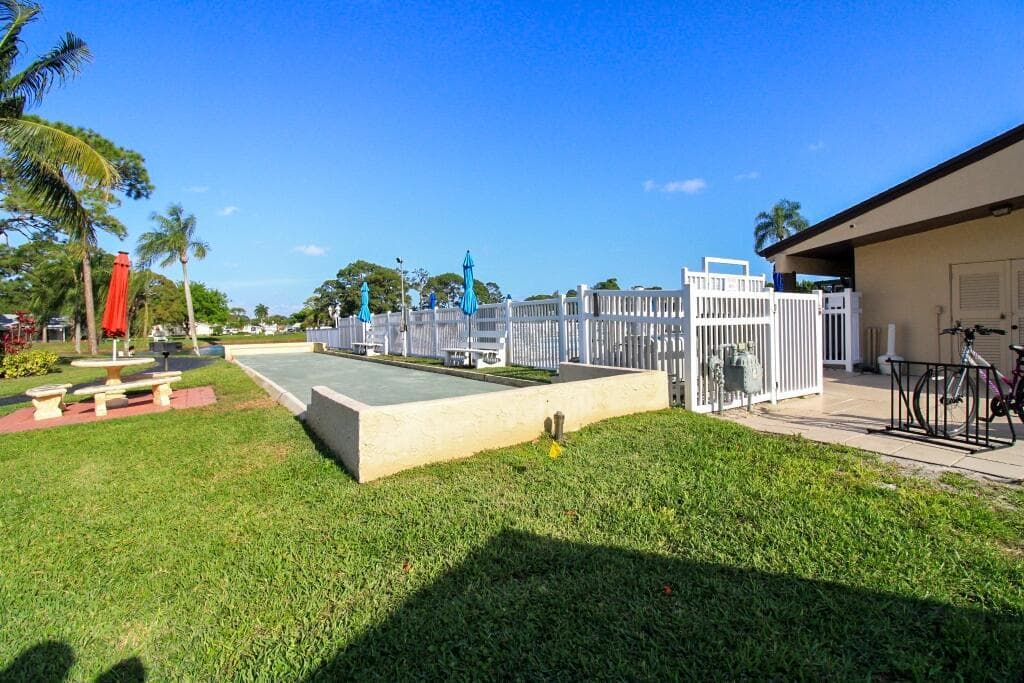407 Pine Glen Lane C-1, Greenacres, FL 33463 28