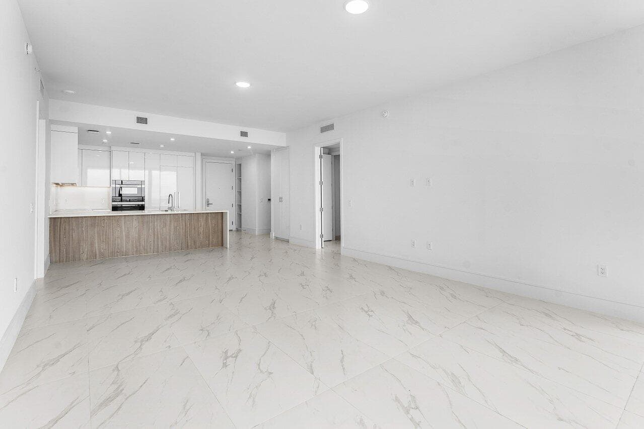 220 Lake Shore Drive 1415, Lake Park, FL 33403 7