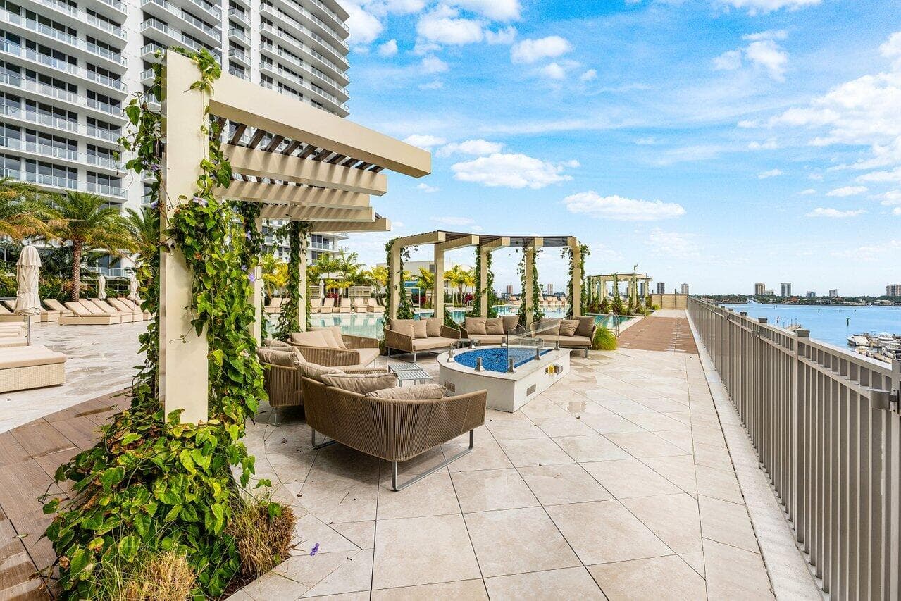 220 Lake Shore Drive 1415, Lake Park, FL 33403 56