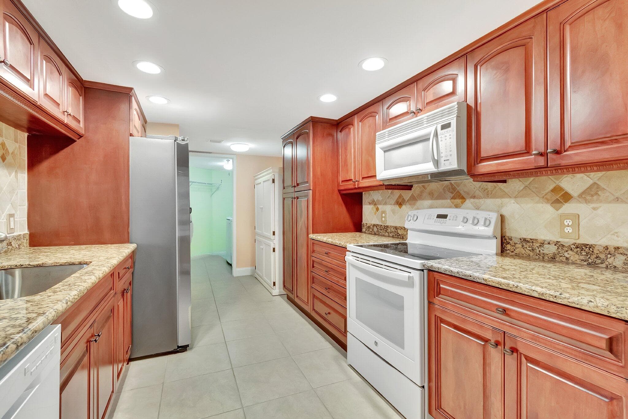 1915 Lavers Circle E-303, Delray Beach, FL 33444 13