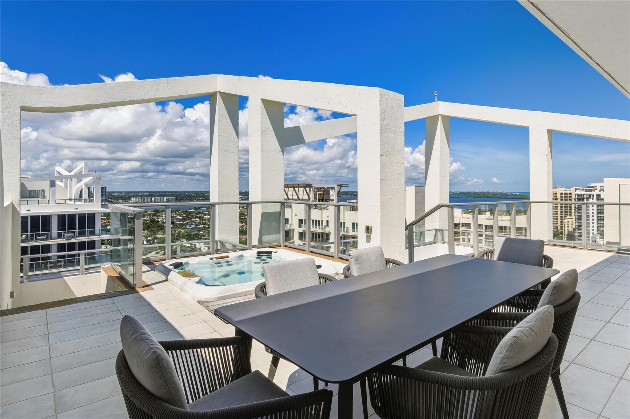 3100 N Ocean Drive Pph2, Riviera Beach, FL 33404 24