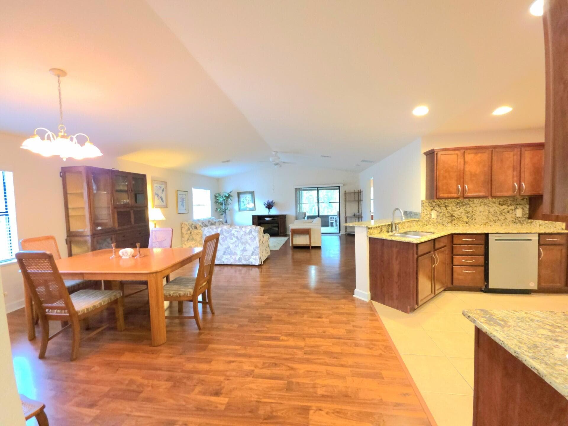 17 San Felipe, Fort Pierce, FL 34951 32