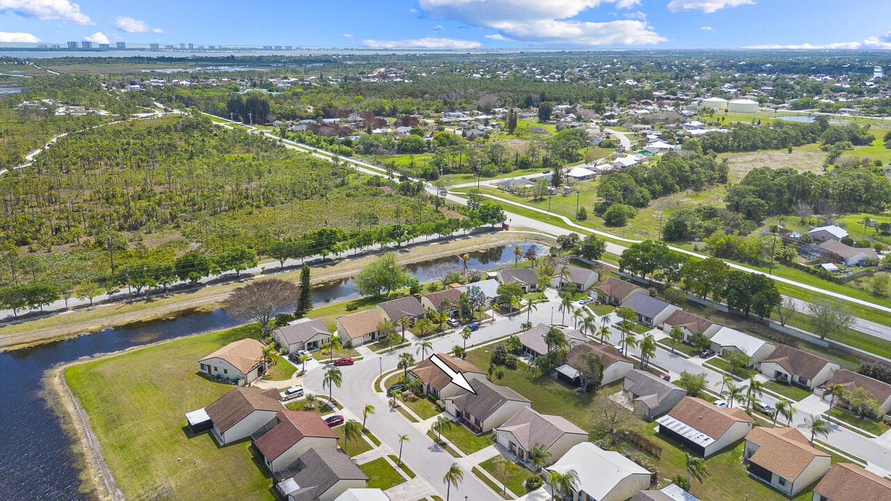 2363 SE Breckenridge Circle, Port St. Lucie, FL 34952 2