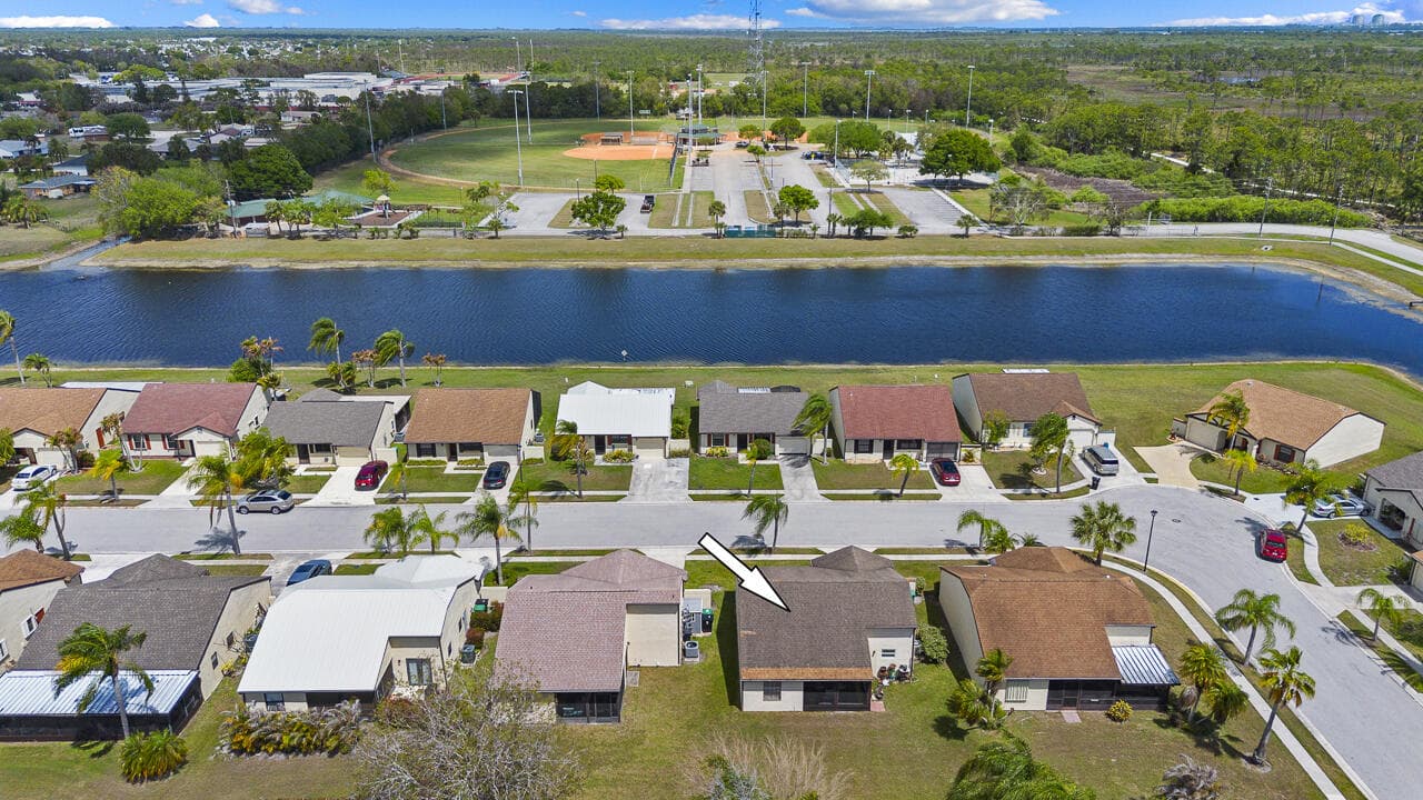 2363 SE Breckenridge Circle, Port St. Lucie, FL 34952 7
