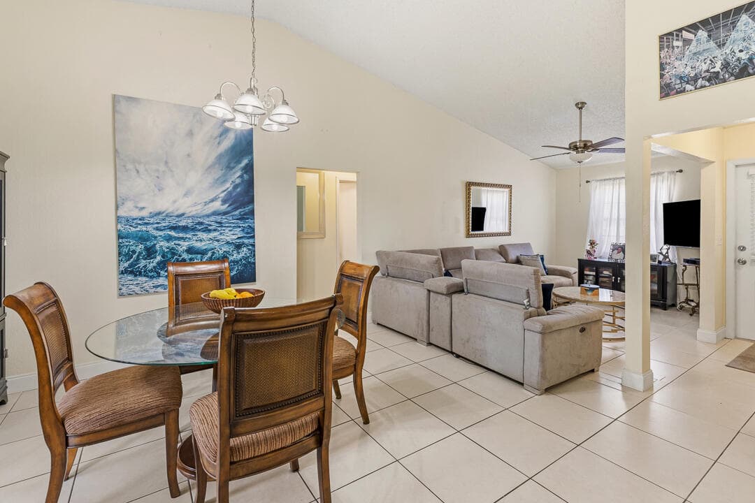 2363 SE Breckenridge Circle, Port St. Lucie, FL 34952 15