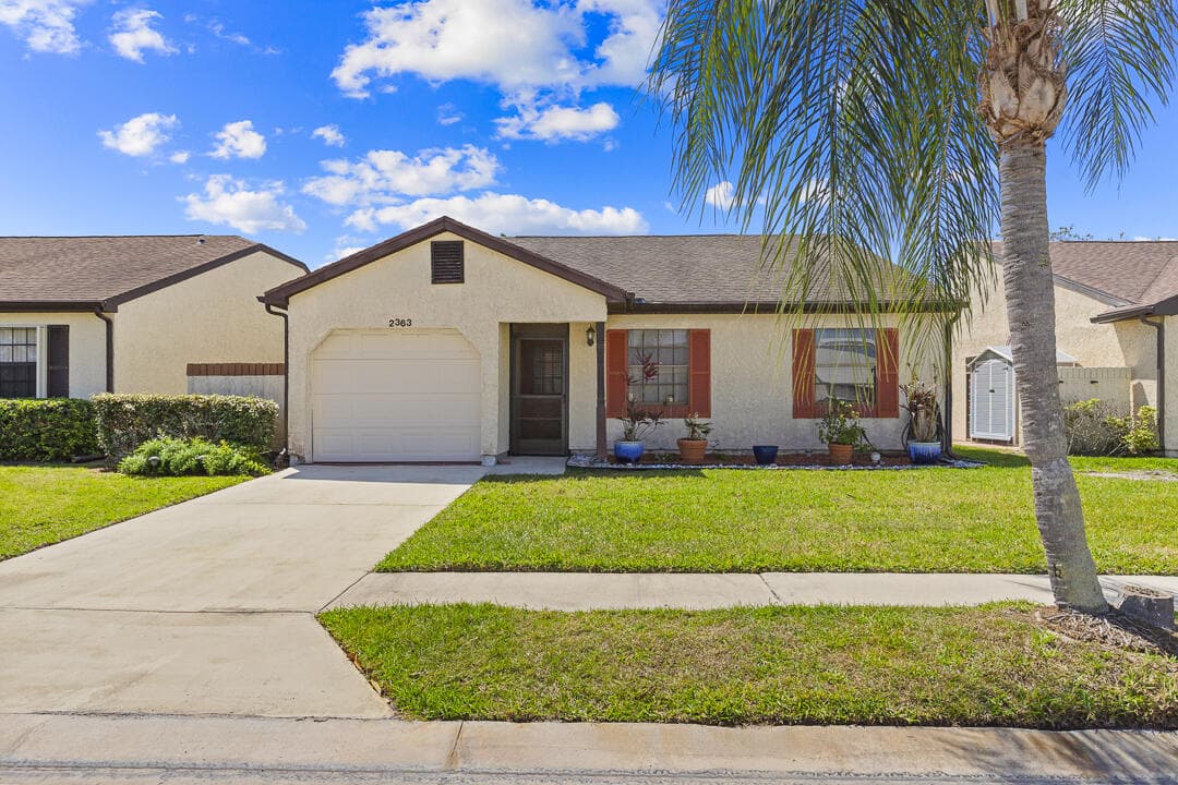 2363 SE Breckenridge Circle, Port St. Lucie, FL 34952 34