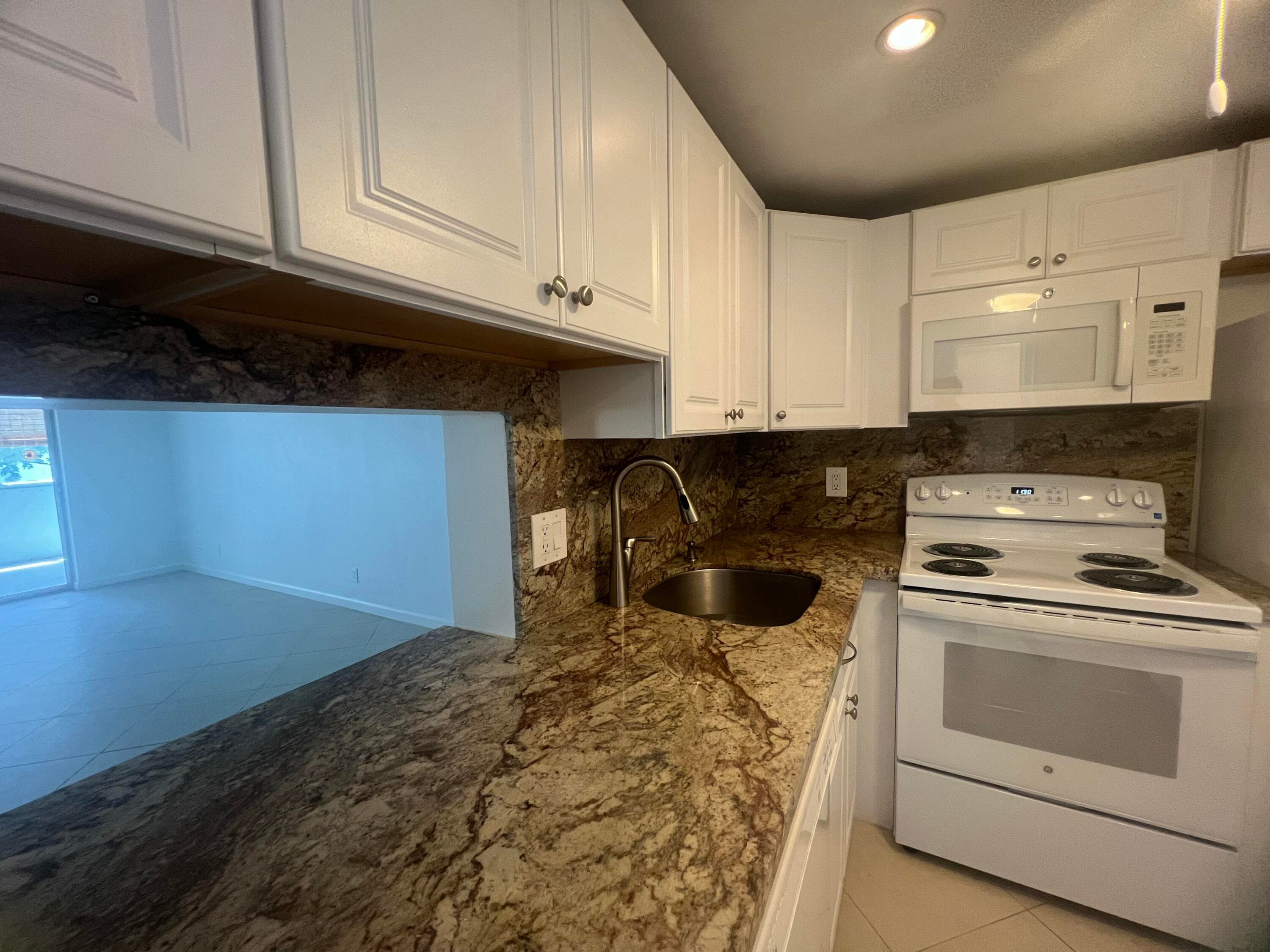 2615 NE 3rd Court 213, Boynton Beach, FL 33435 4