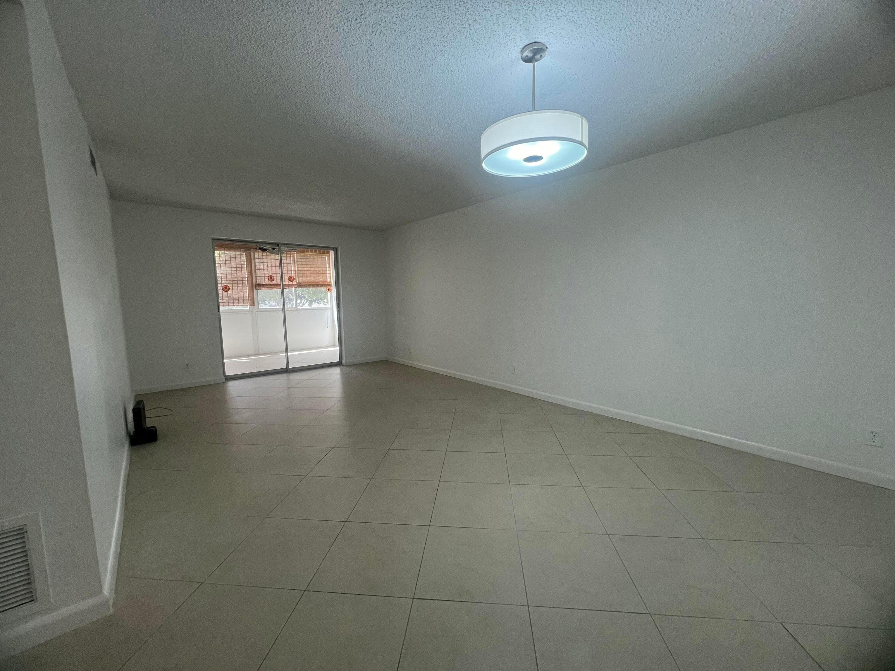2615 NE 3rd Court 213, Boynton Beach, FL 33435 11