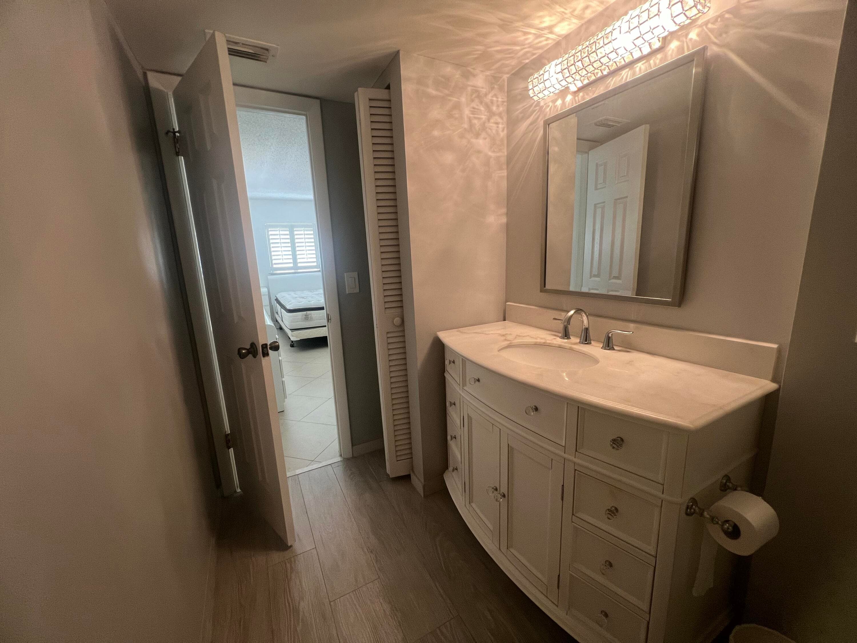 2615 NE 3rd Court 213, Boynton Beach, FL 33435 36