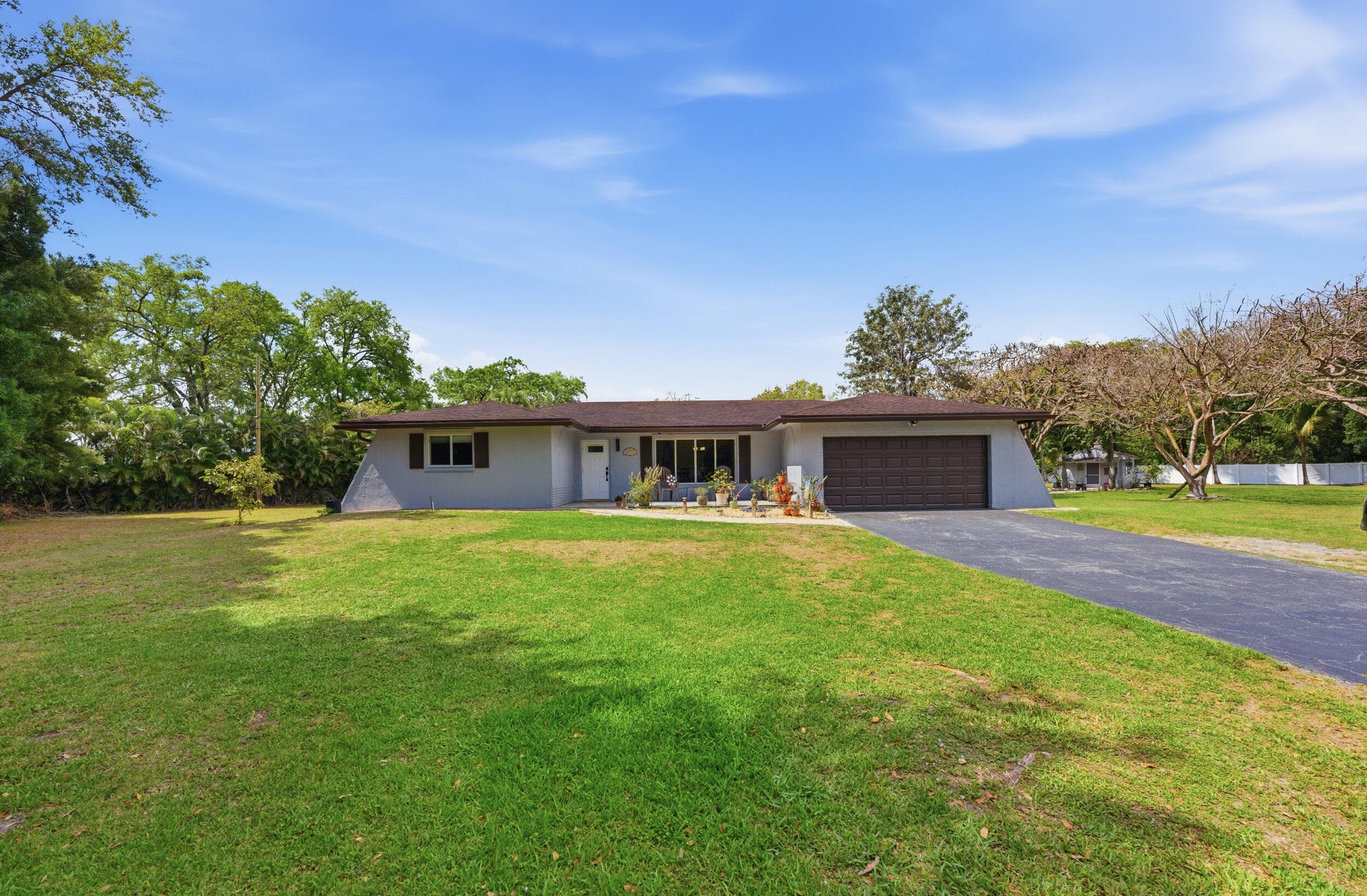14290 SW 31st Court, Davie, FL 33330 2
