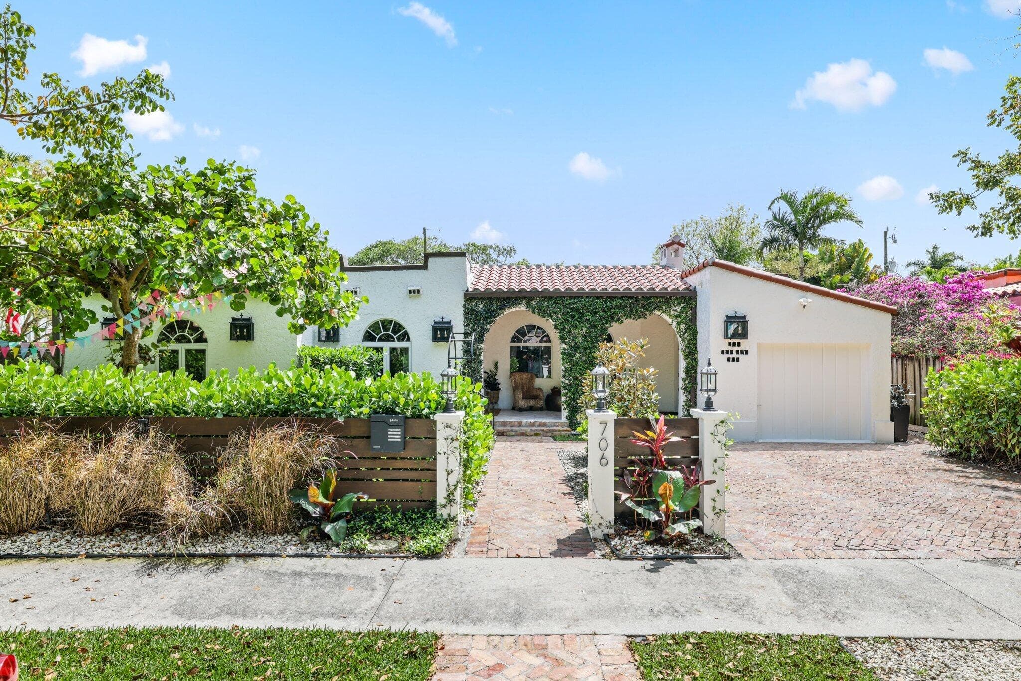 706 Sunset Road, West Palm Beach, FL 33401 4