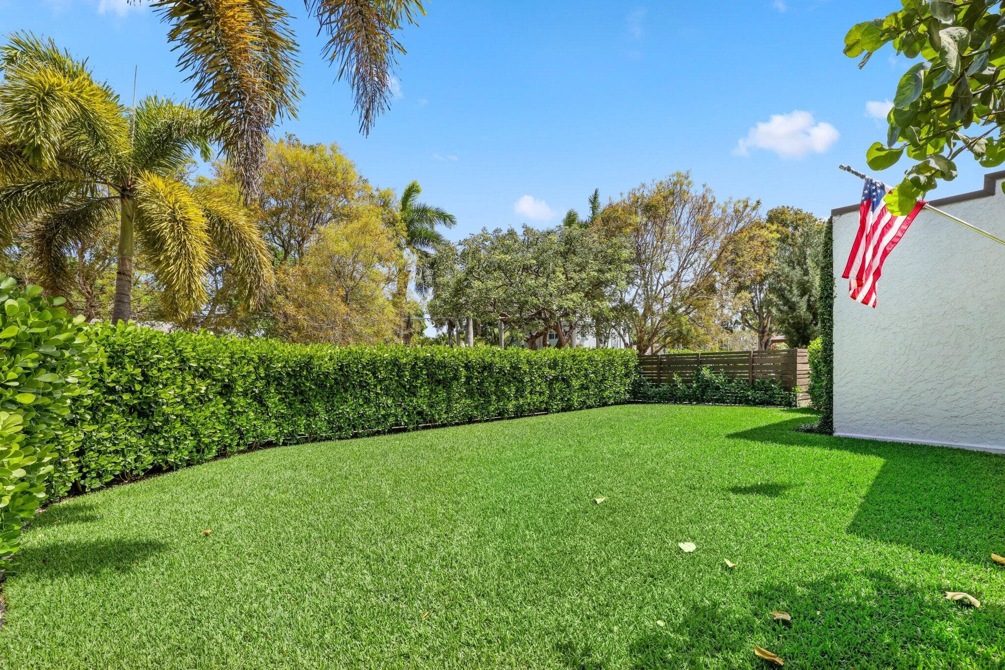 706 Sunset Road, West Palm Beach, FL 33401 79