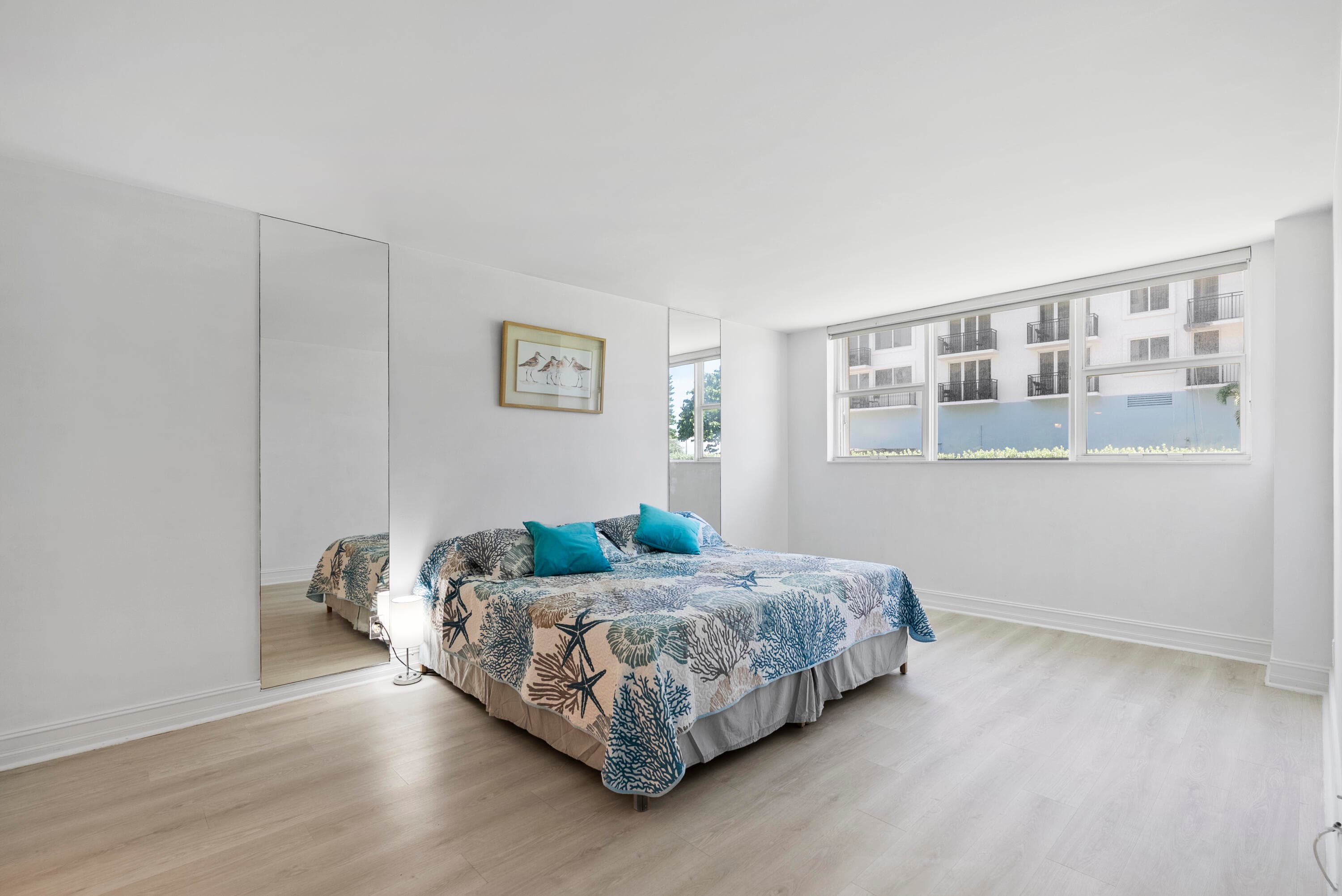 1239 Hillsboro Mile 105, Hillsboro Beach, FL 33062 22