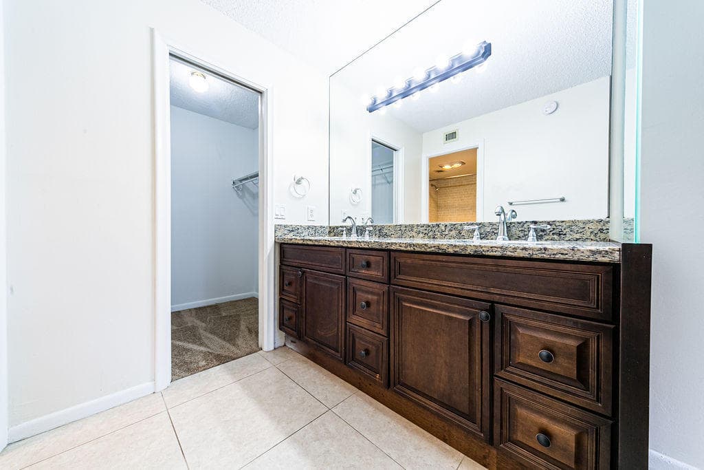 6 Royal Palm Way 102, Boca Raton, FL 33432 13