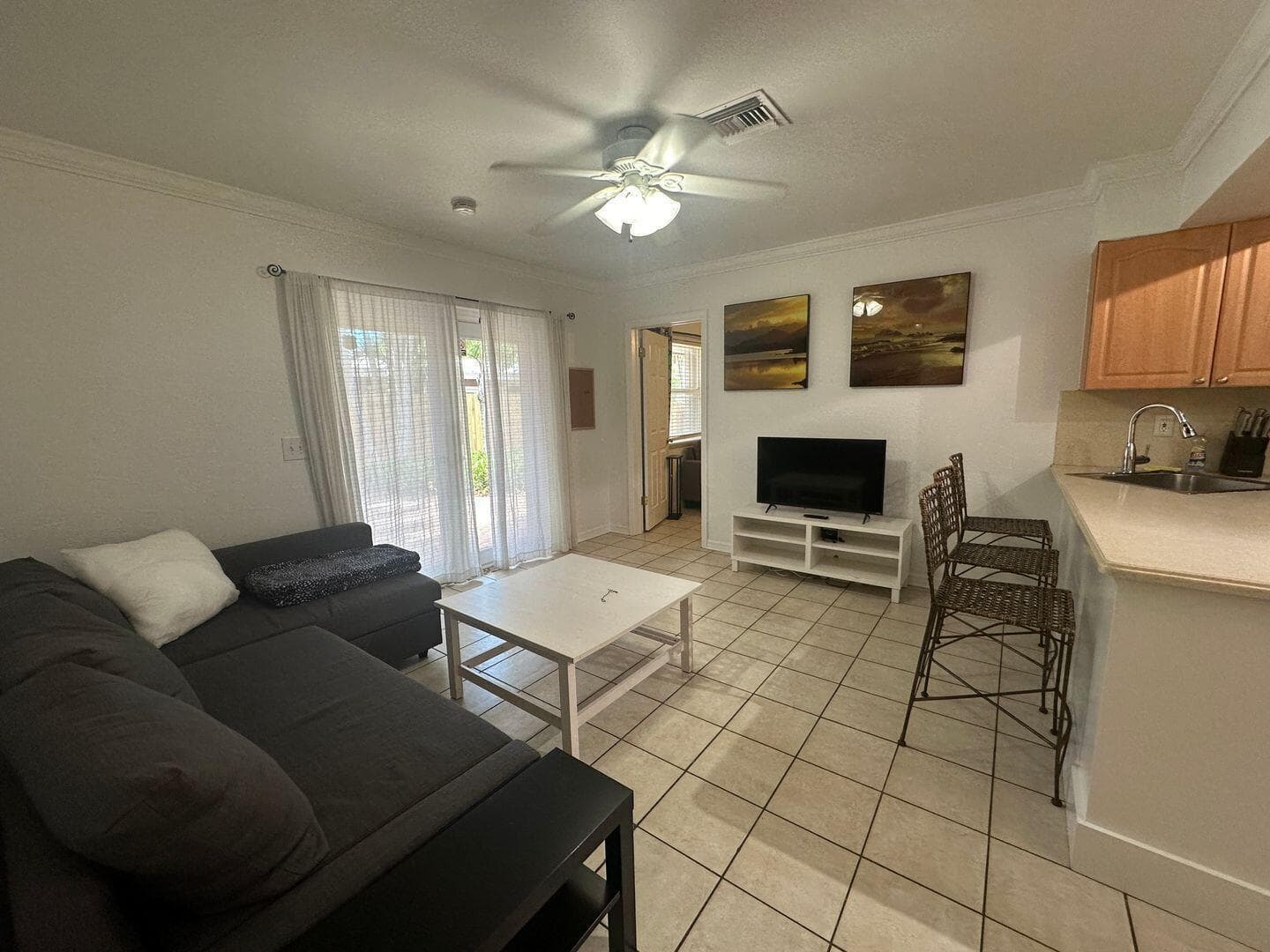 740 NE 37th Street B, Oakland Park, FL 33334 7