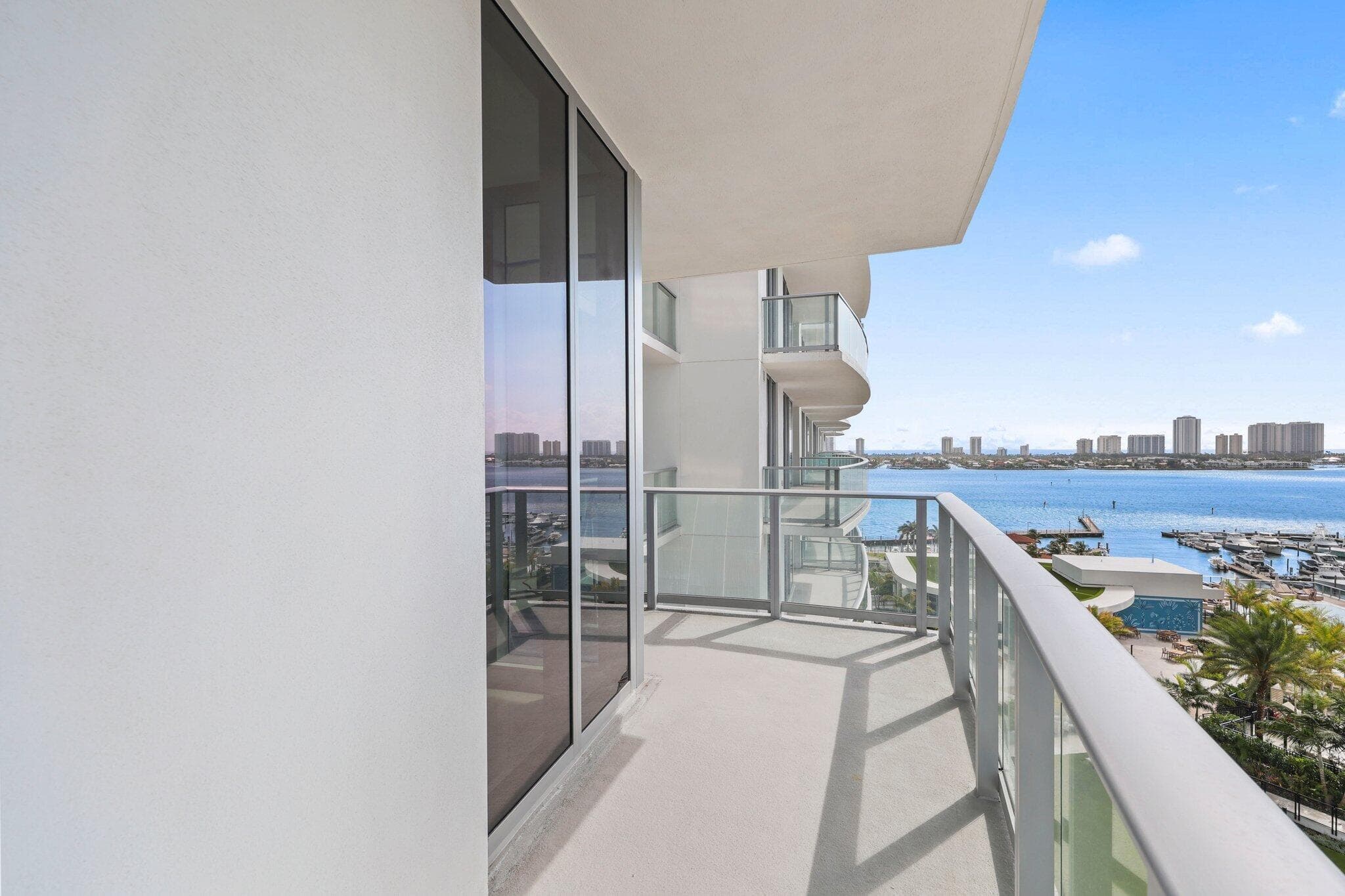 220 Lake Shore Drive 1125, Lake Park, FL 33403 17