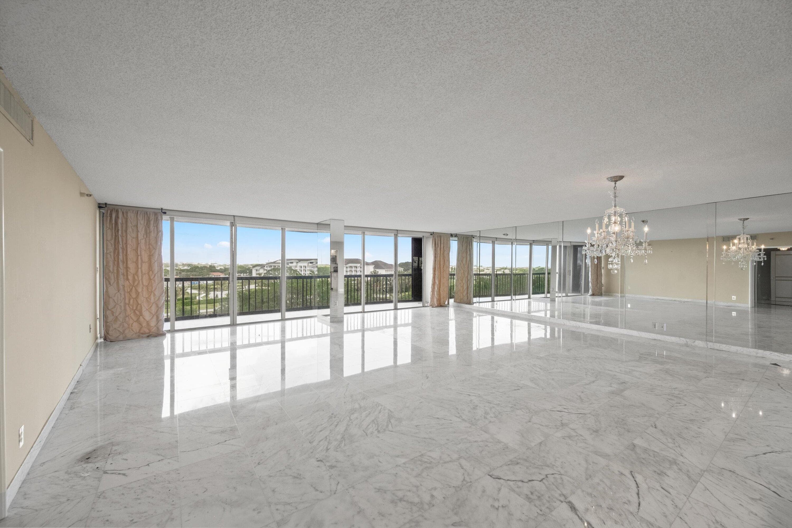 2480 Presidential Way 704, West Palm Beach, FL 33401 3