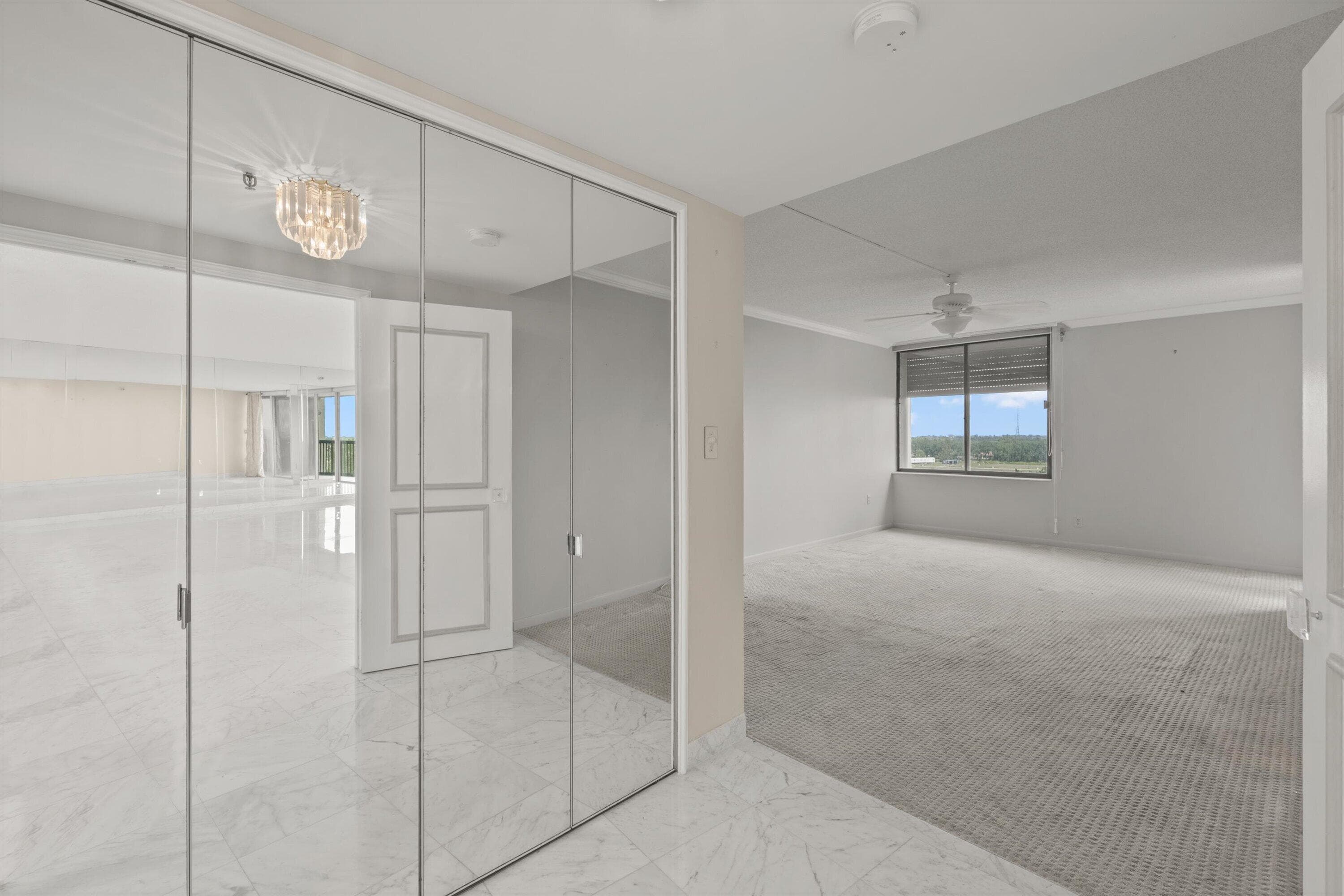 2480 Presidential Way 704, West Palm Beach, FL 33401 16