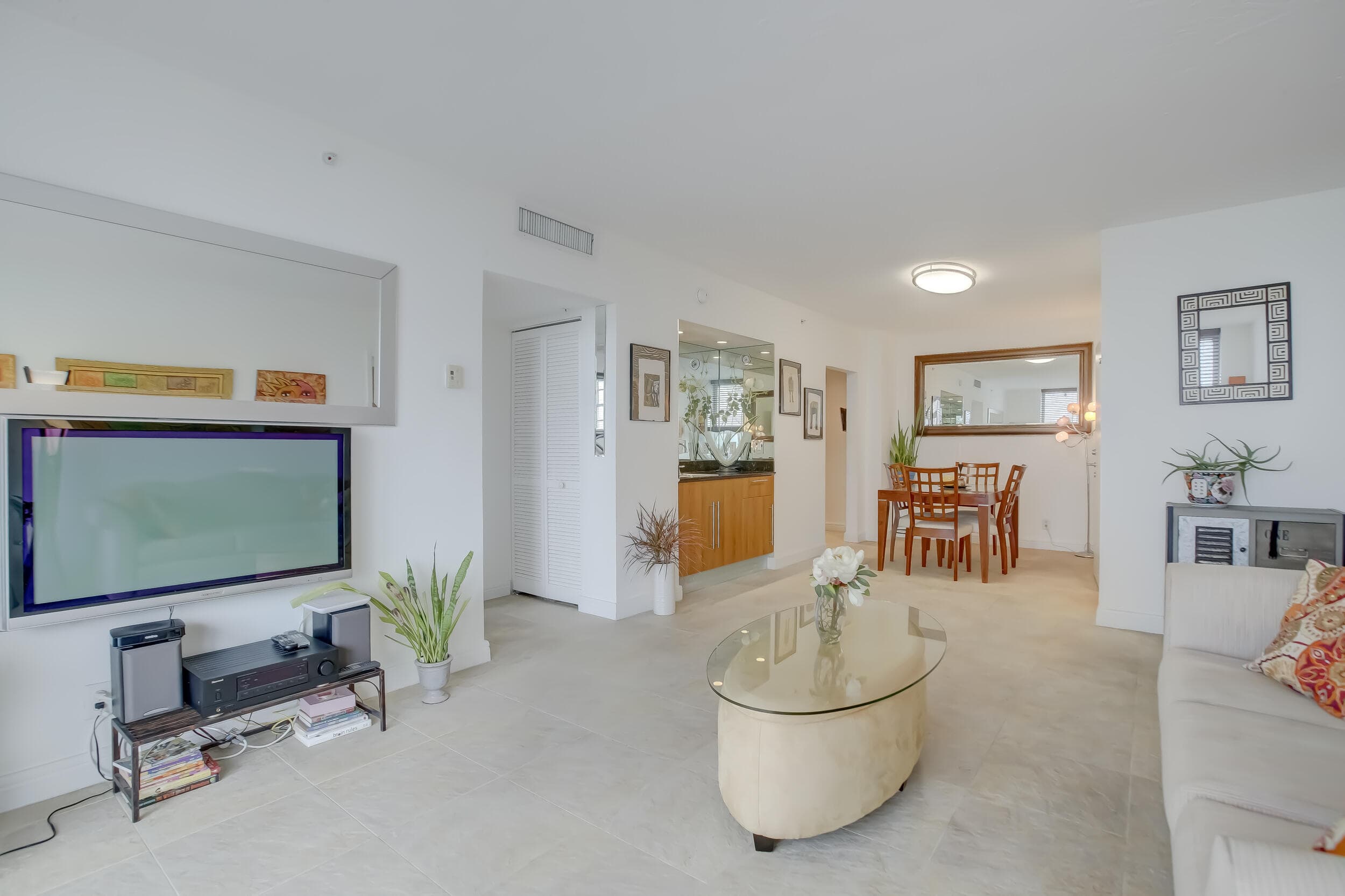 3000 S Ocean Drive 1100, Hollywood, FL 33019 8