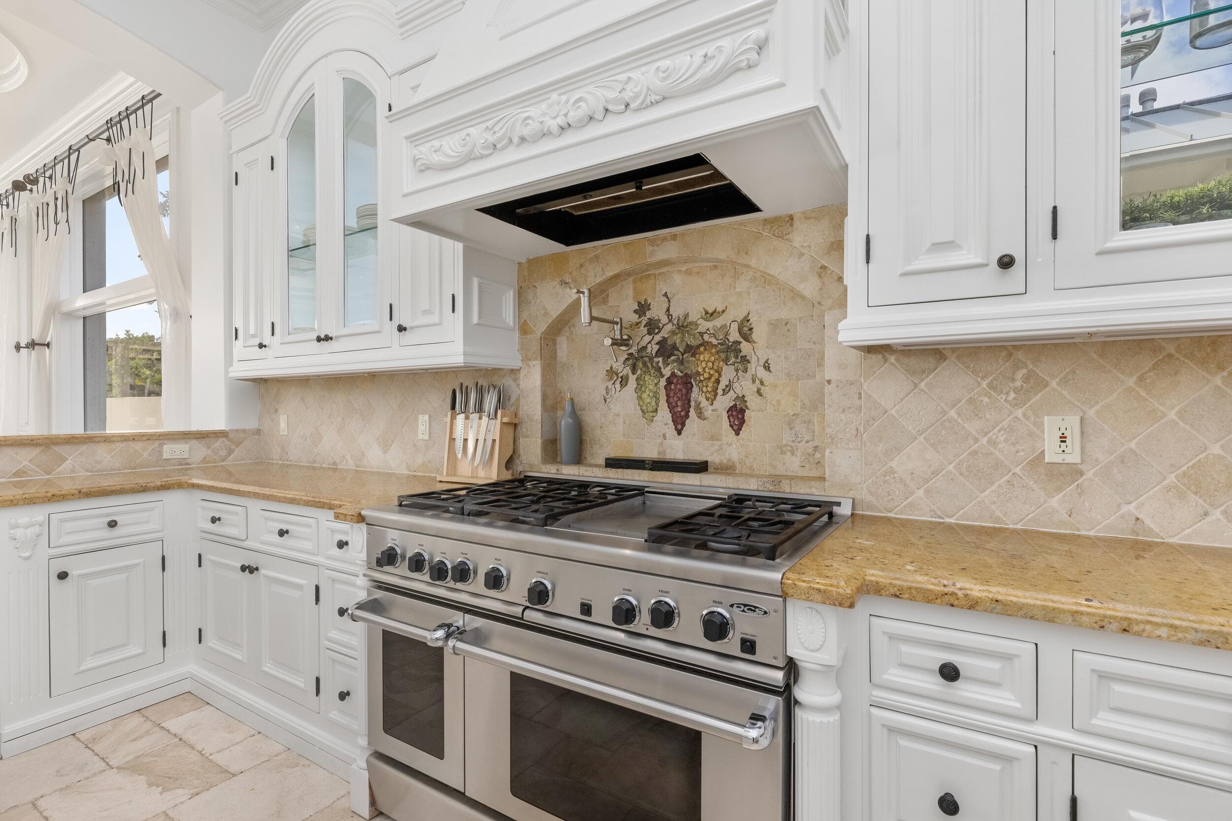 3201 NE 27th Avenue, Lighthouse Point, FL 33064 19