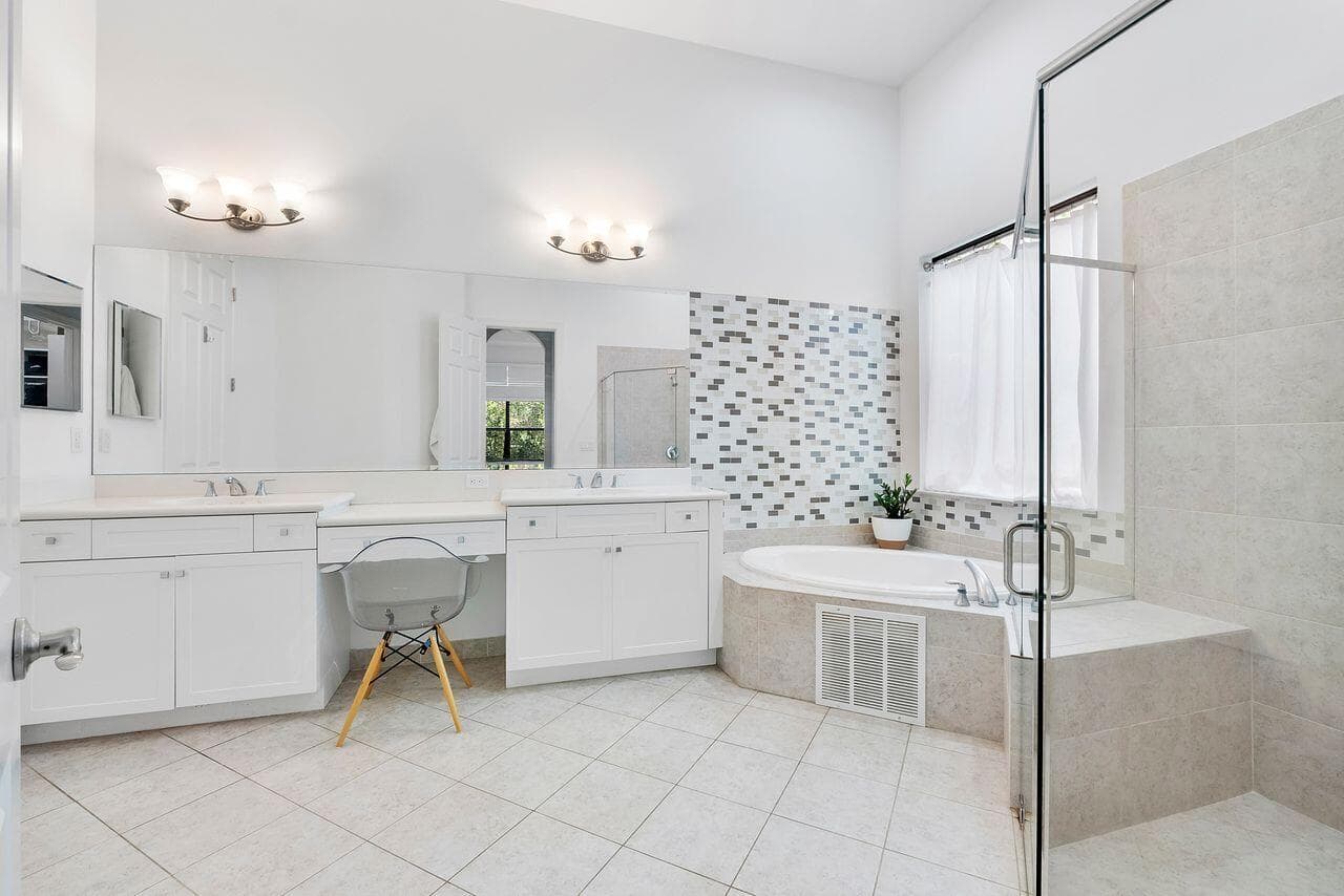 8251 Canopy Terrace, Parkland, FL 33076 35