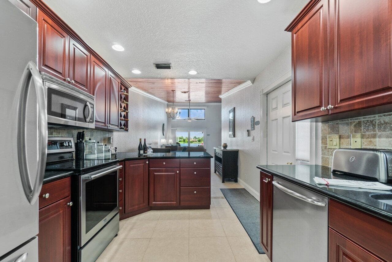 12542 Westhampton Circle, Wellington, FL 33414 5