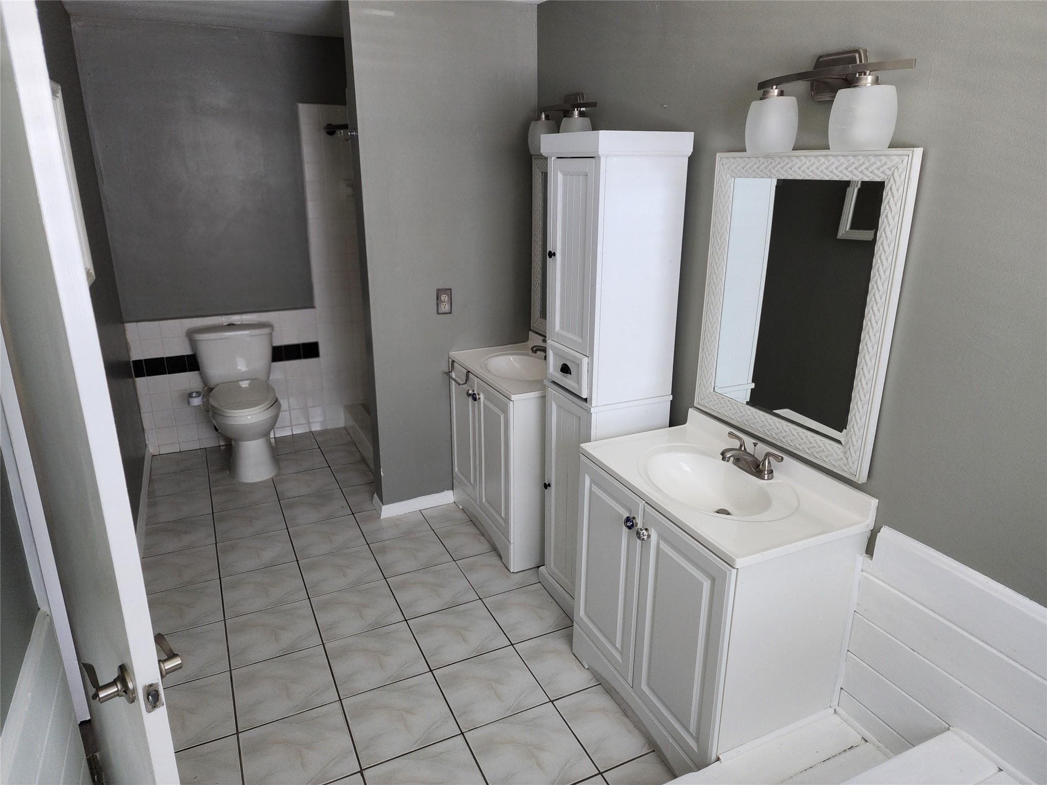 2619 NW 47th Lane, Lauderdale Lakes, FL 33313 21