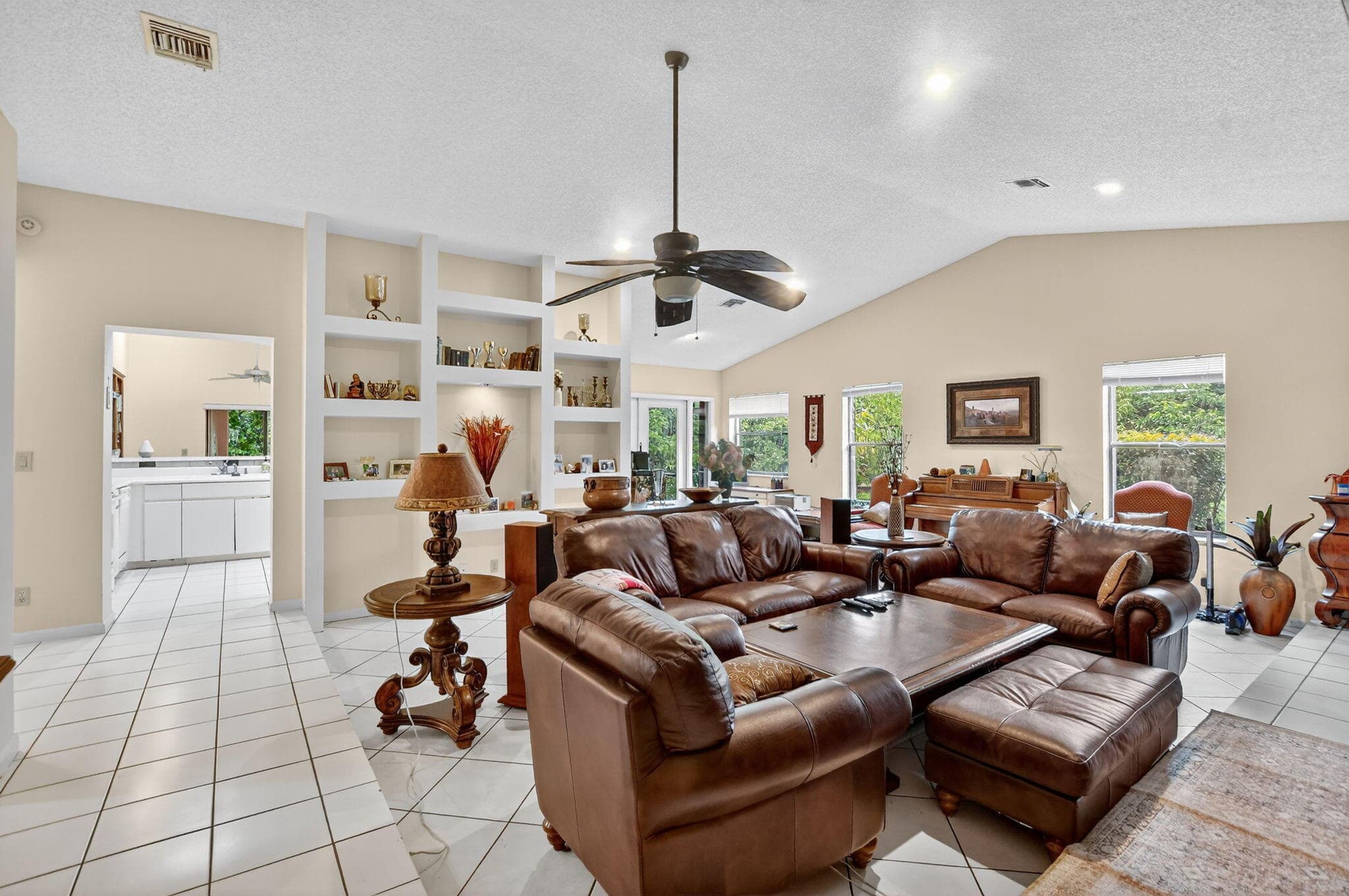 20803 Cabrillo Way, Boca Raton, FL 33428 9