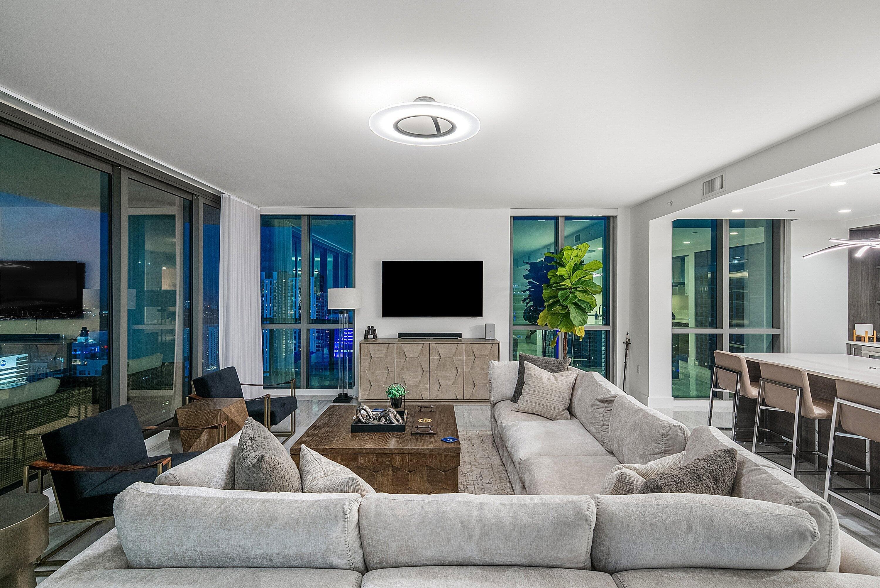 100 E Las Olas Boulevard 4301, Fort Lauderdale, FL 33301 35