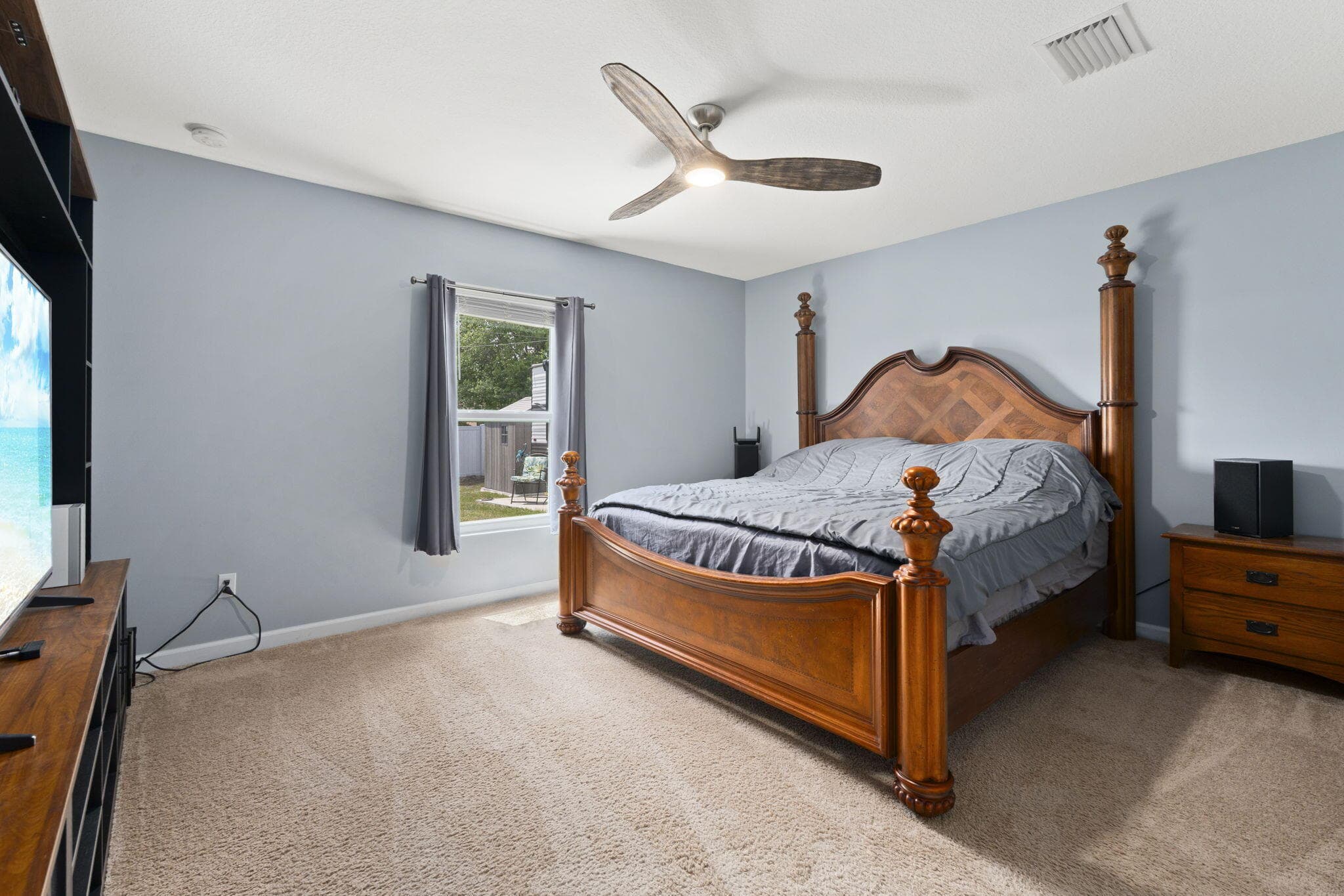 2118 SE Genoa Street, Port St. Lucie, FL 34952 18