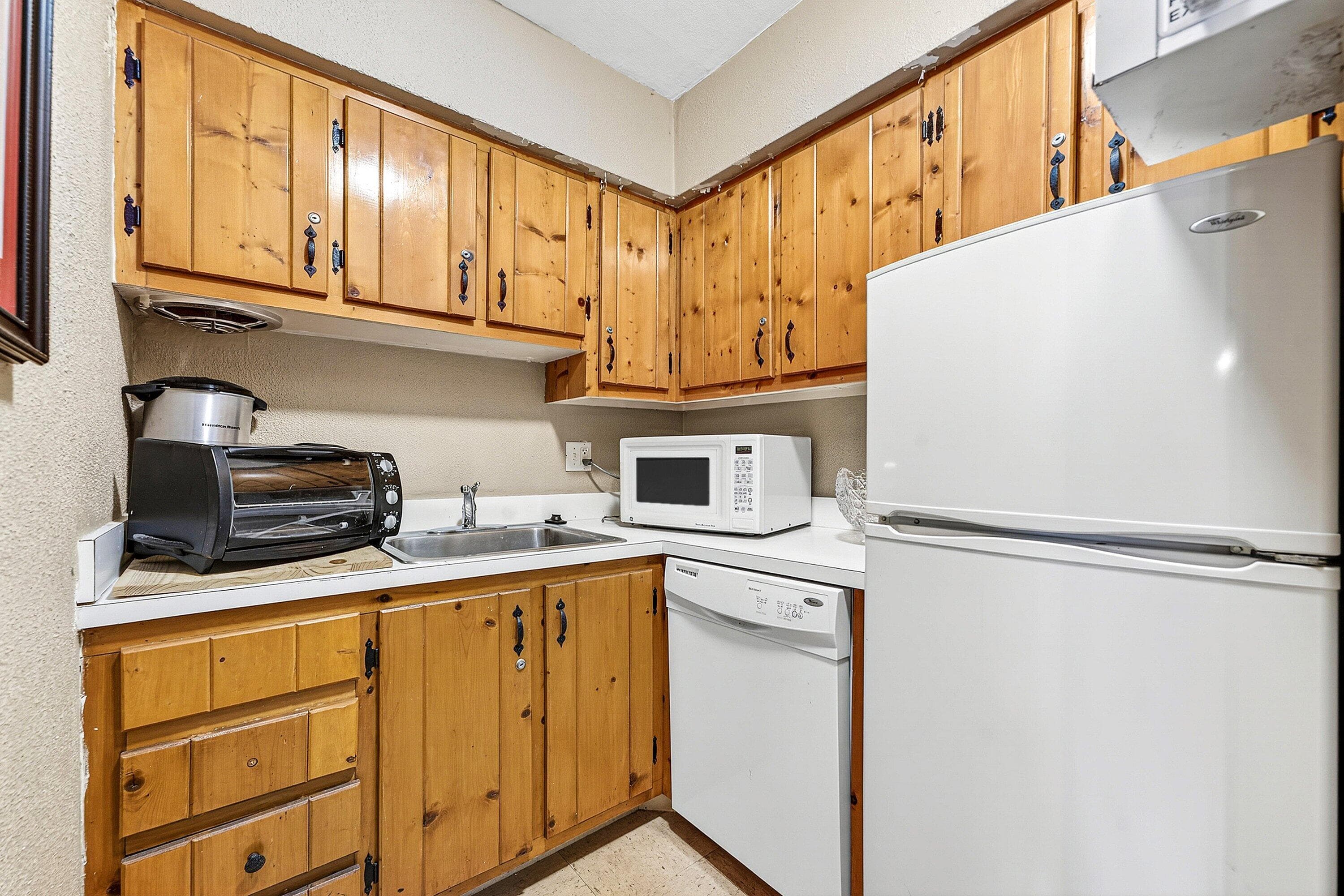 101 E Mcnab Road 304, Pompano Beach, FL 33060 27