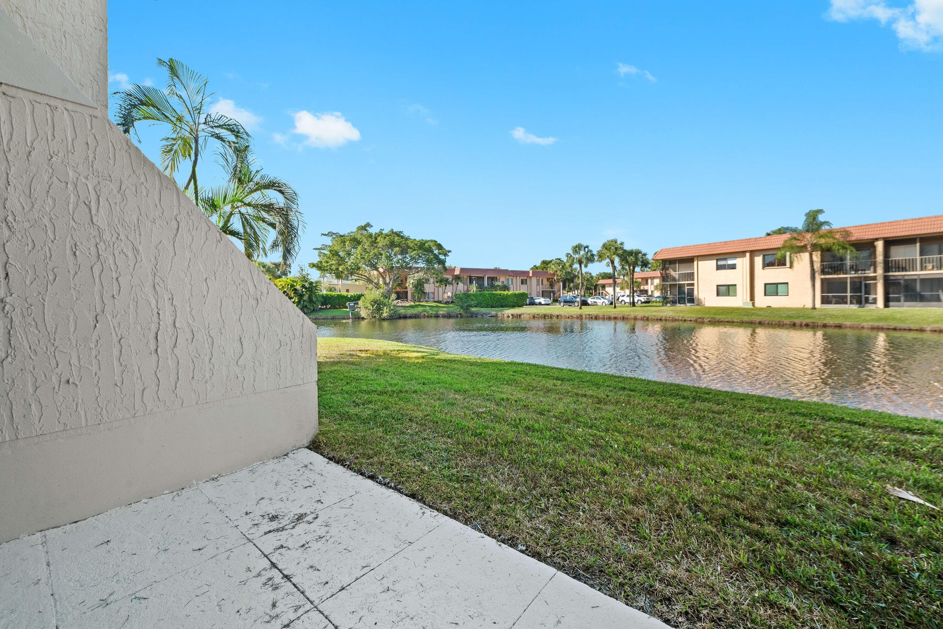 140 Lakeview Drive 103, Weston, FL 33326 9