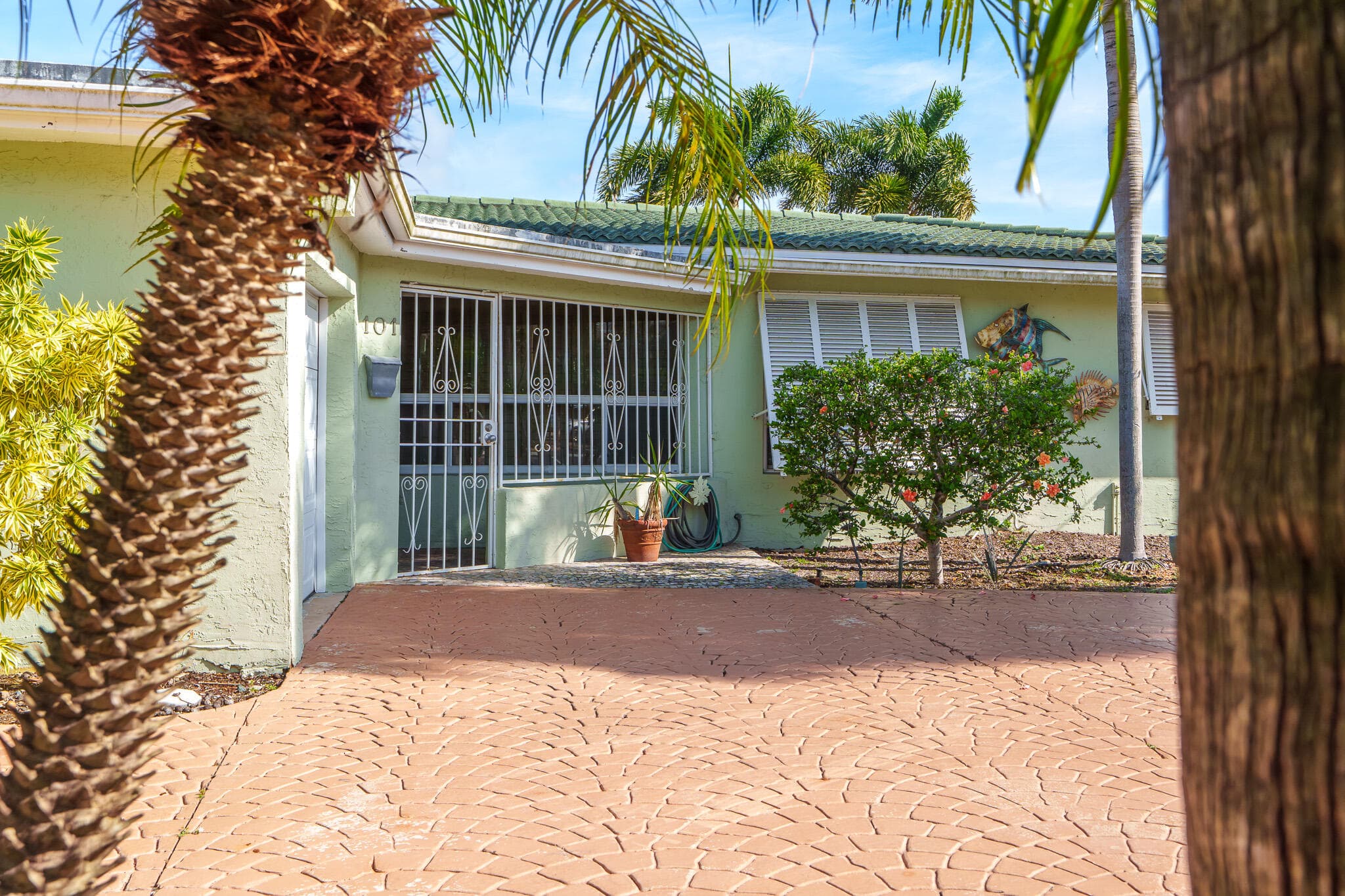 101 SE 14th Street, Pompano Beach, FL 33060 4