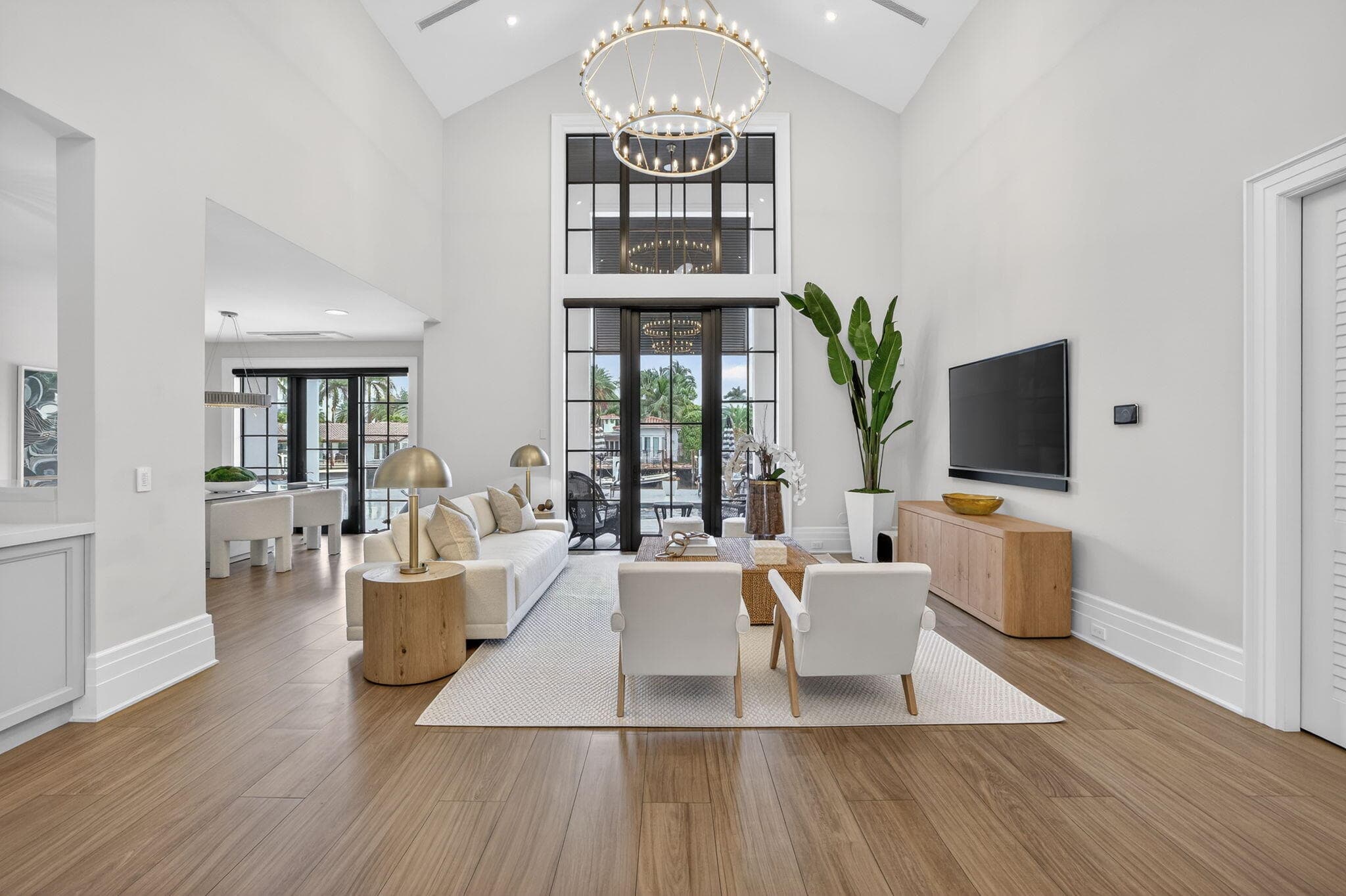 400 Mola Avenue, Fort Lauderdale, FL 33301 5