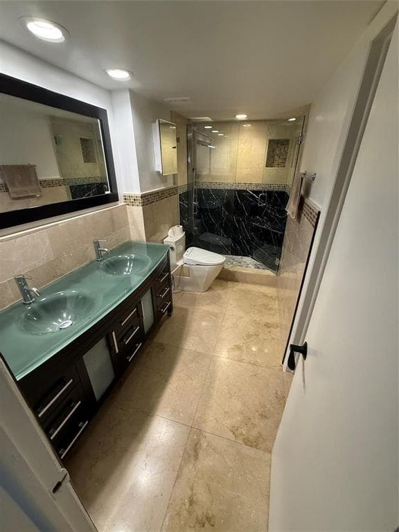 19428 NE 26th Avenue 103b, Miami, FL 33180 30