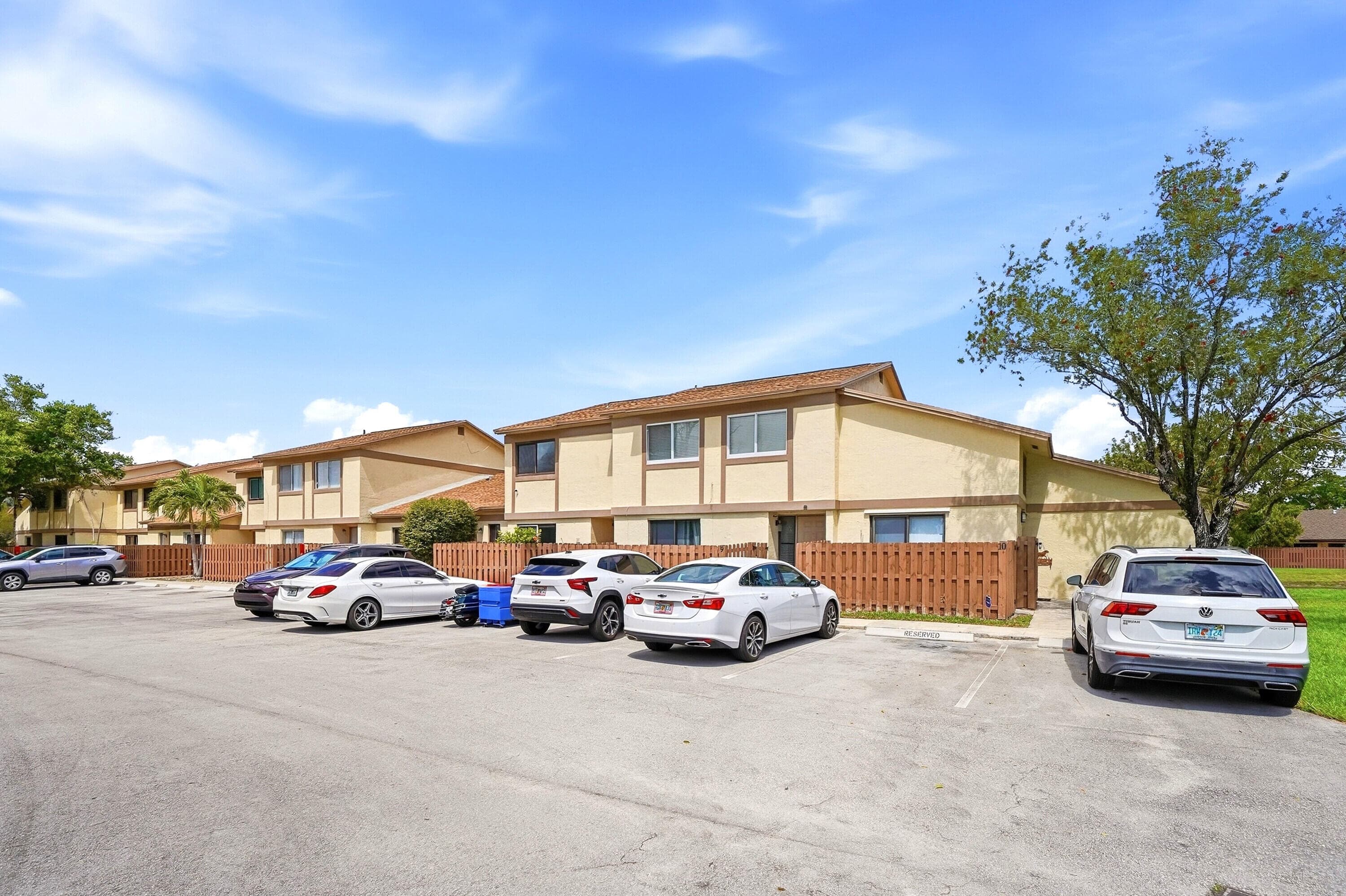 10875 NW 29th Manor 8, Sunrise, FL 33322 27