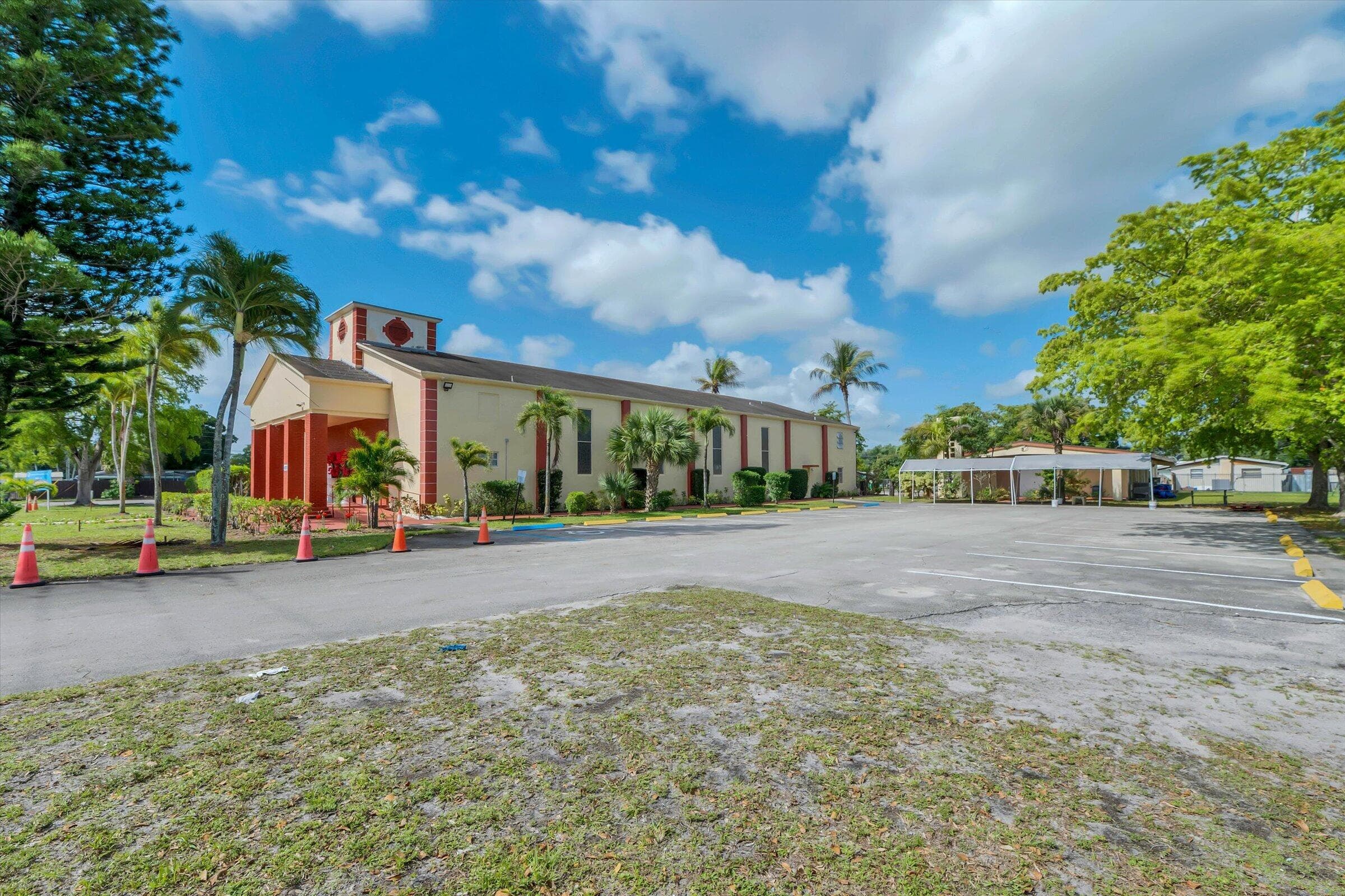 4101 SW 61st Avenue, Davie, FL 2