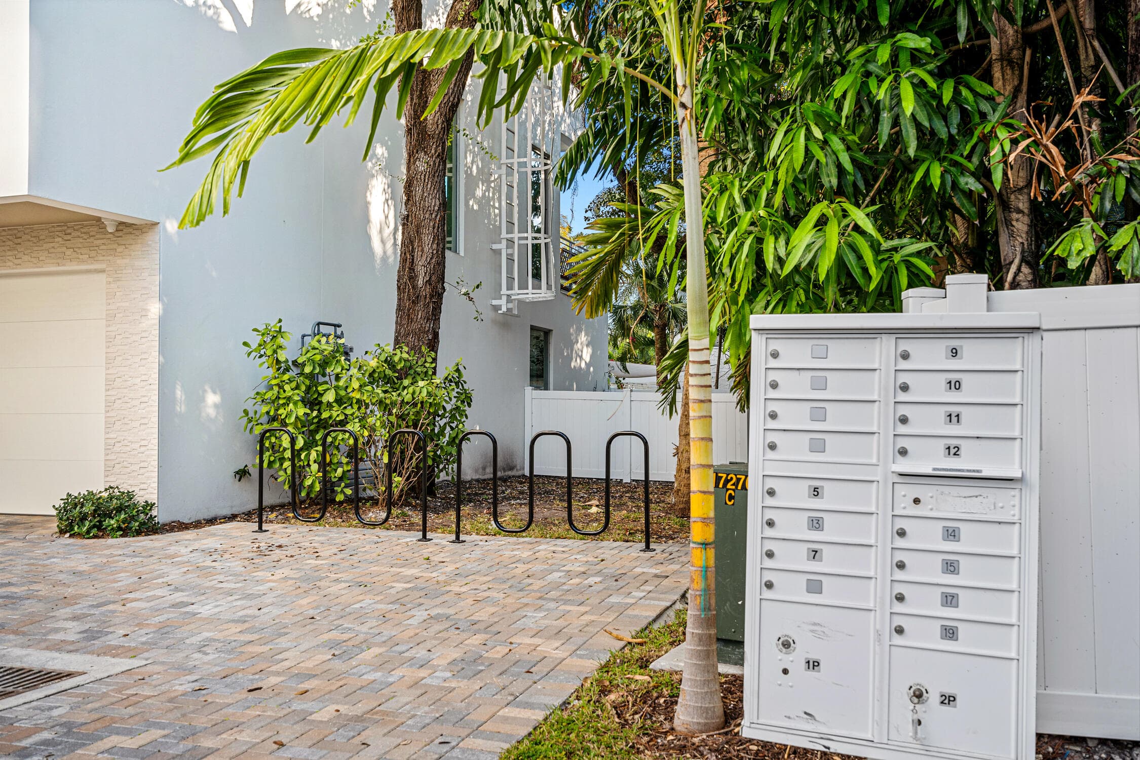 11 SE 11th Avenue, Fort Lauderdale, FL 33301 26