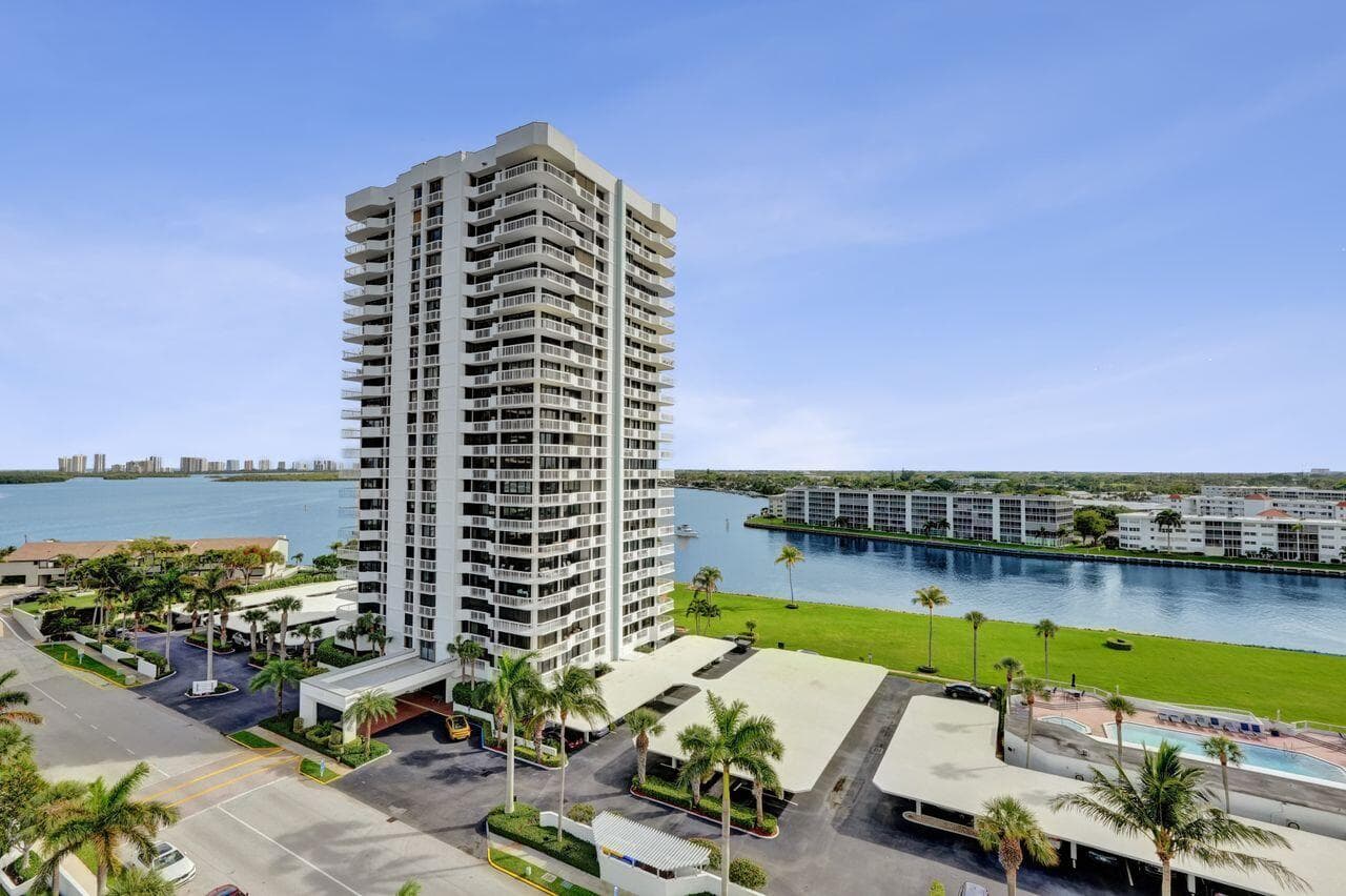 108 Lakeshore Drive 1041, North Palm Beach, FL 33408 49